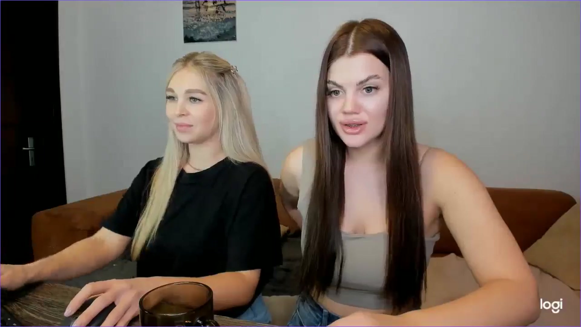 Gallery image thumbnail from StefaniNell's myfreecams stream on, 03/06/2025, 11:58 image 6 of 20