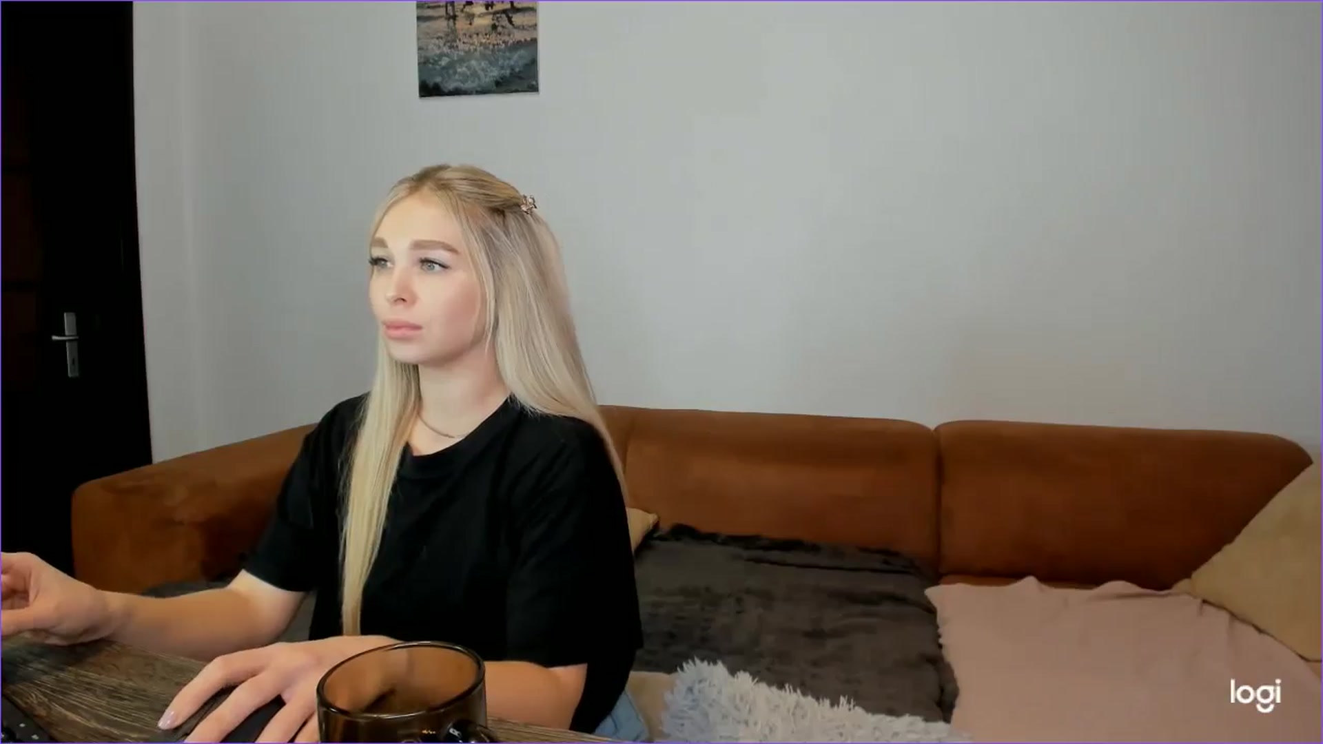 Gallery image thumbnail from StefaniNell's myfreecams stream on, 03/06/2025, 11:58 image 4 of 20