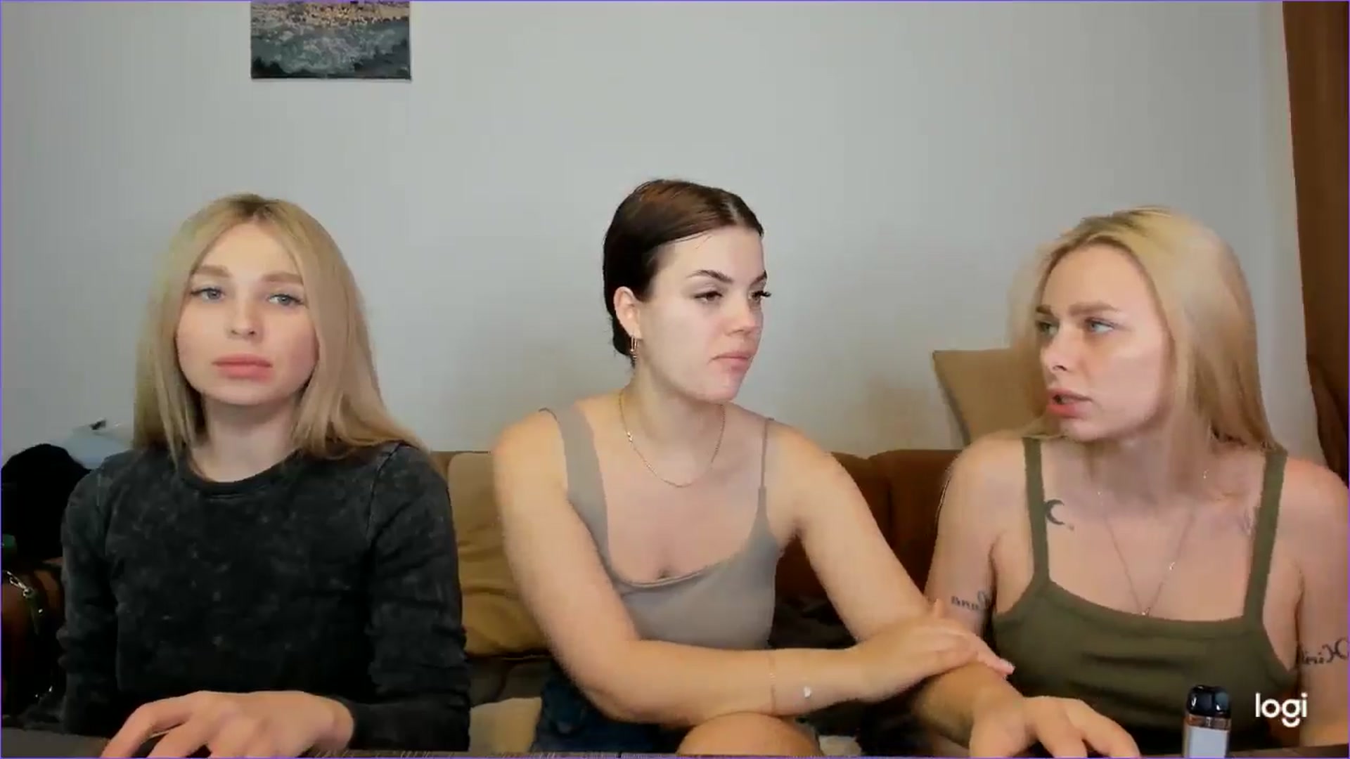 Gallery image thumbnail from StefaniNell's myfreecams stream on, 03/19/2025, 12:09 image 12 of 20