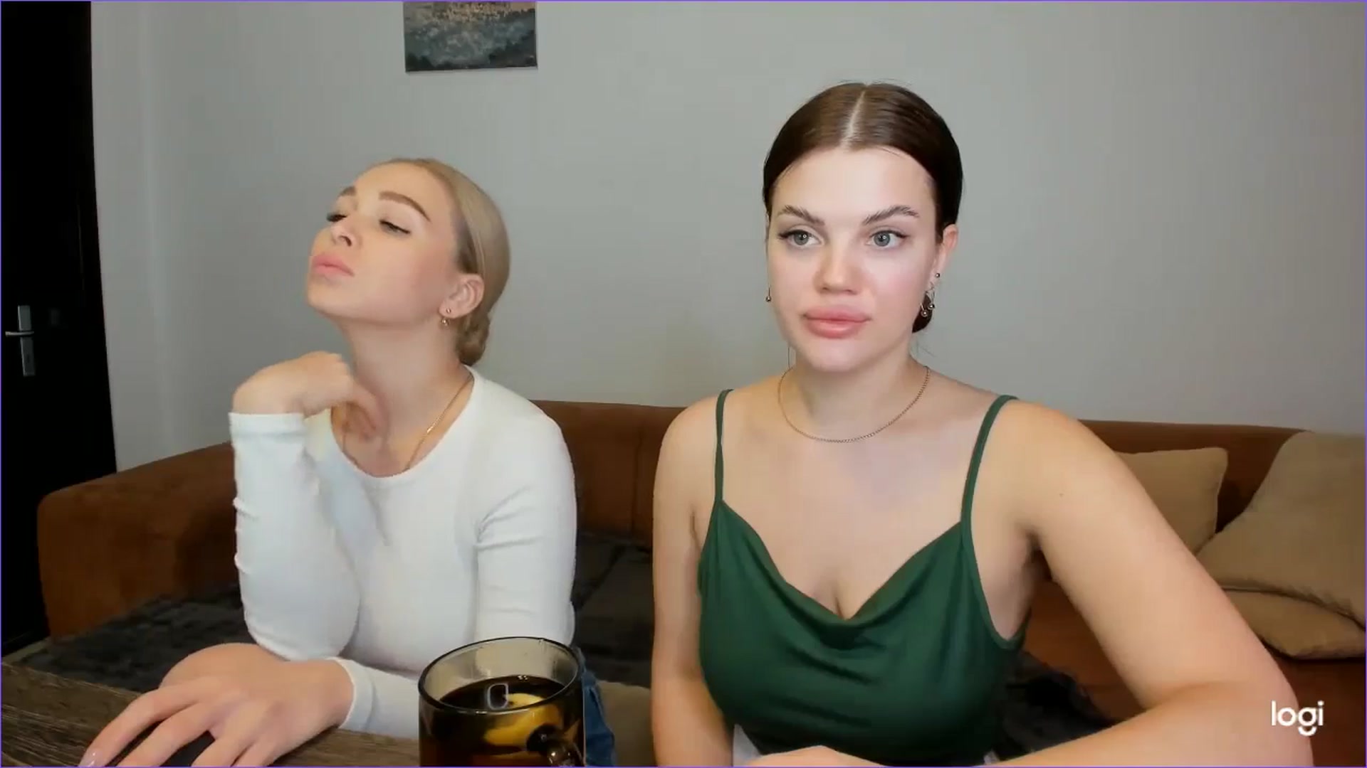 Gallery image thumbnail from StefaniNell's myfreecams stream on, 03/23/2025, 11:40 image 4 of 20