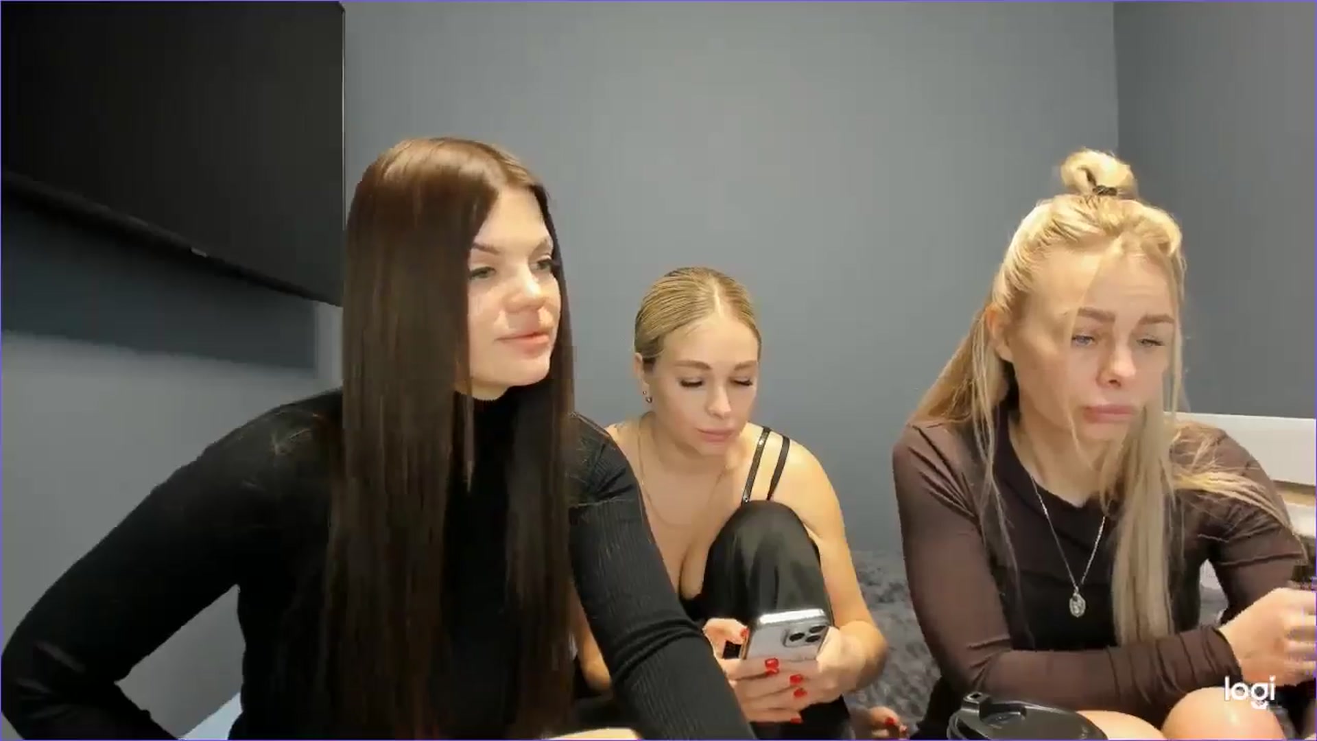 Gallery image thumbnail from StefaniNell's myfreecams stream on, 04/11/2025, 09:08 image 8 of 20