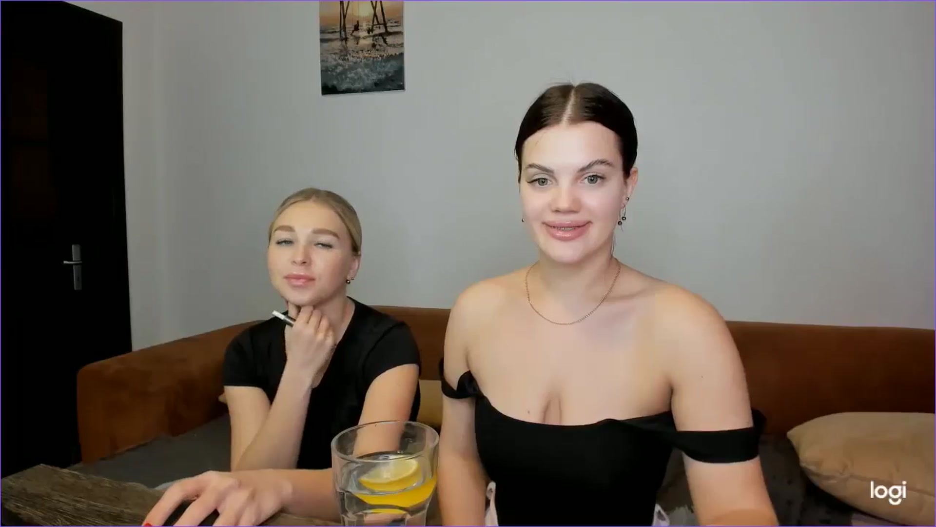 Gallery image thumbnail from StefaniNell's myfreecams stream on, 04/18/2025, 11:20 image 13 of 20