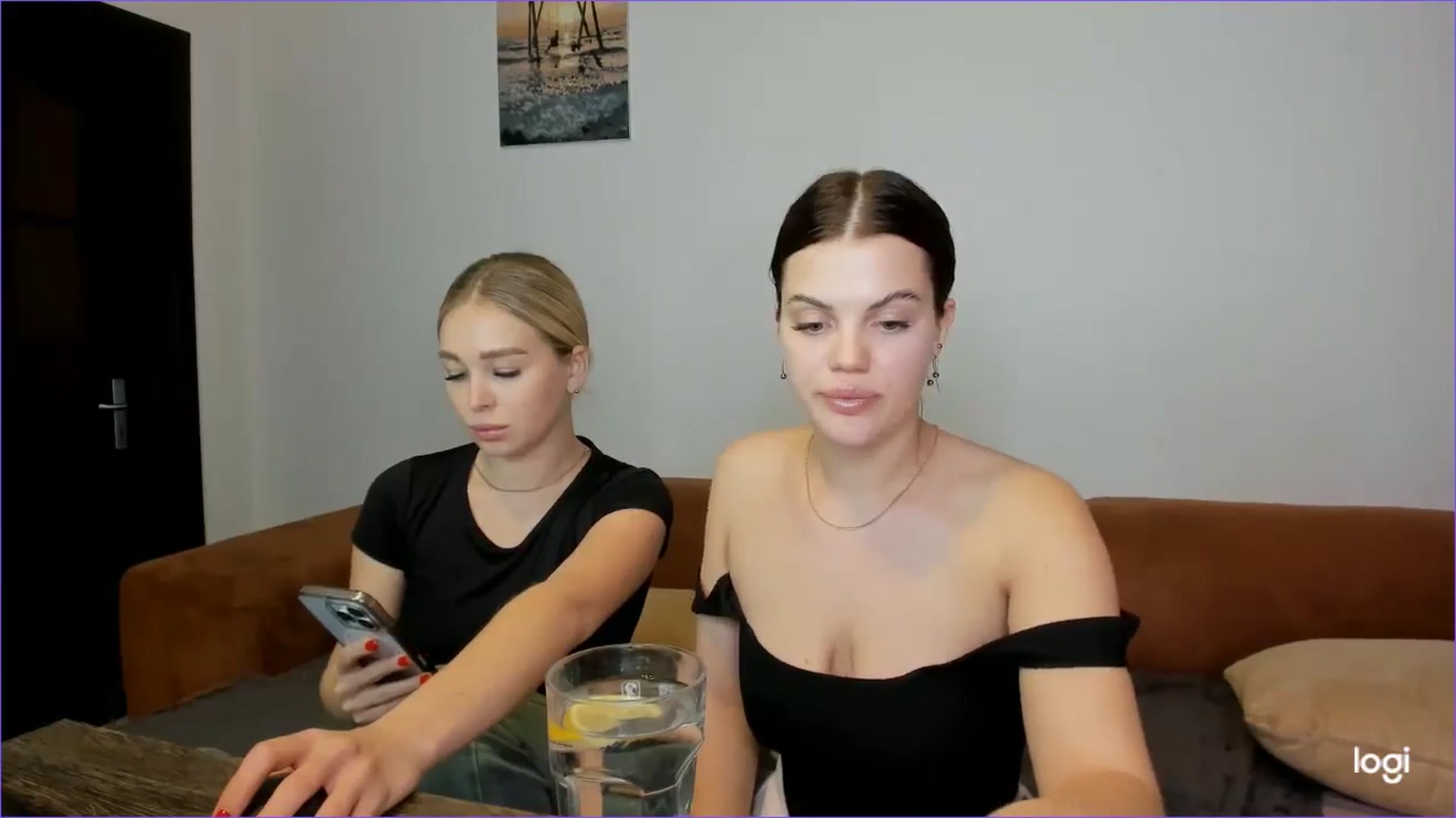 Gallery image thumbnail from StefaniNell's myfreecams stream on, 04/18/2025, 11:20 image 2 of 20