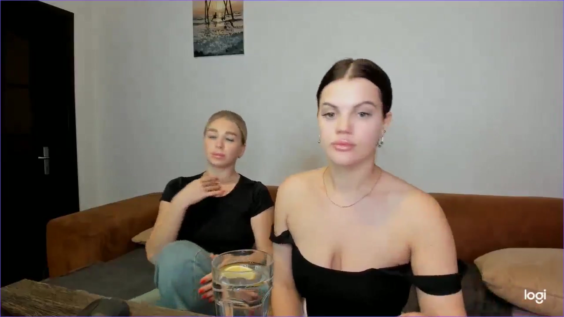 Gallery image thumbnail from StefaniNell's myfreecams stream on, 04/18/2025, 11:20 image 3 of 20