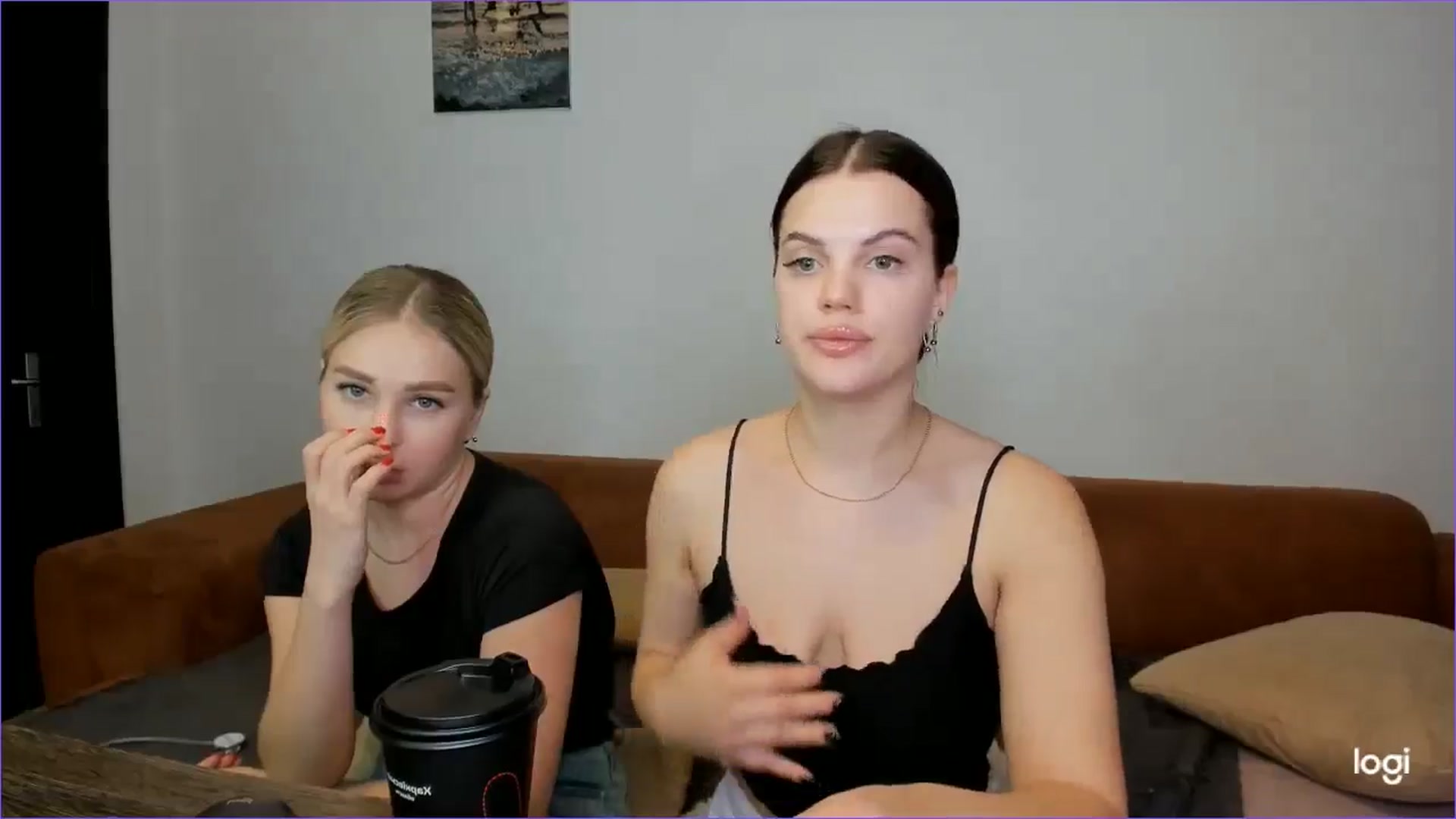 Gallery image thumbnail from StefaniNell's myfreecams stream on, 04/18/2025, 11:37 image 19 of 20