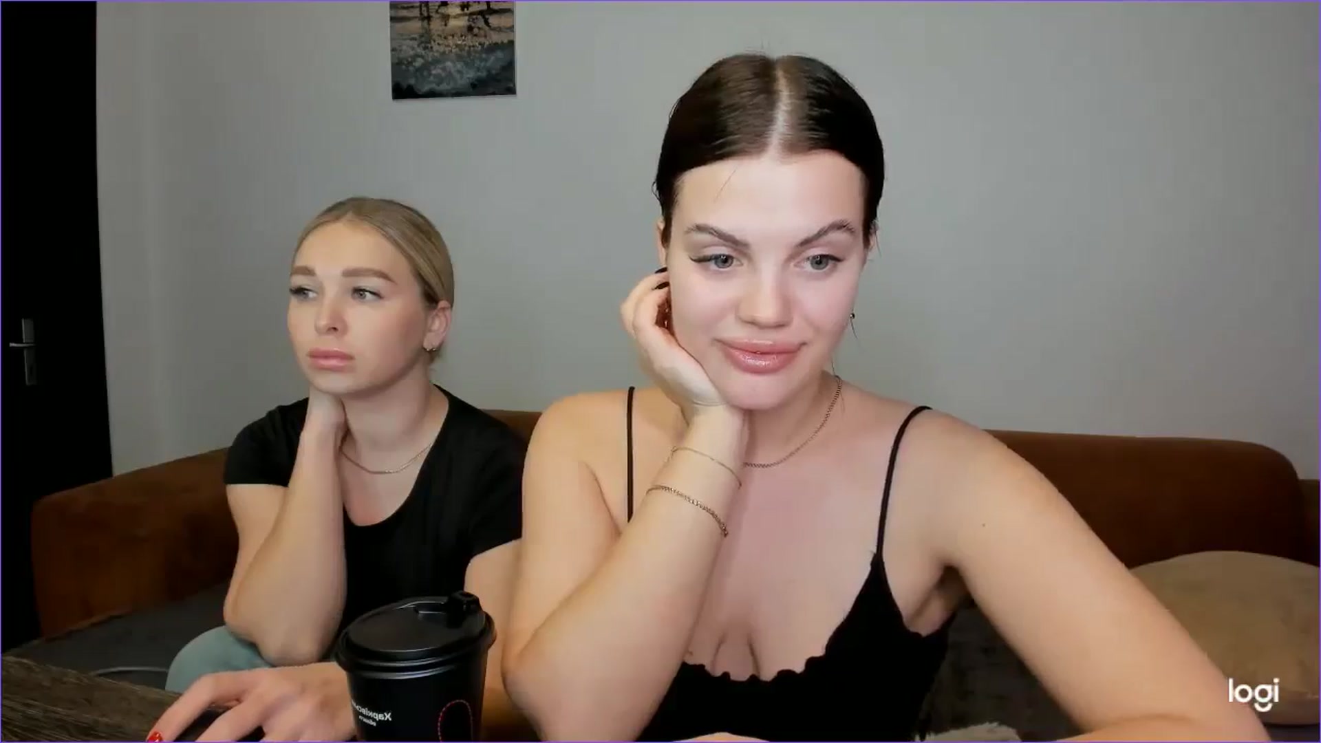 Gallery image thumbnail from StefaniNell's myfreecams stream on, 04/18/2025, 11:37 image 7 of 20
