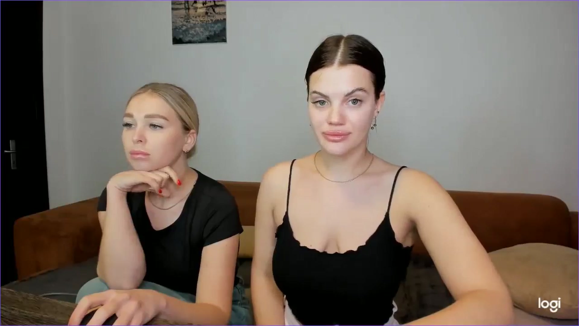 Gallery image thumbnail from StefaniNell's myfreecams stream on, 04/18/2025, 11:37 image 3 of 20