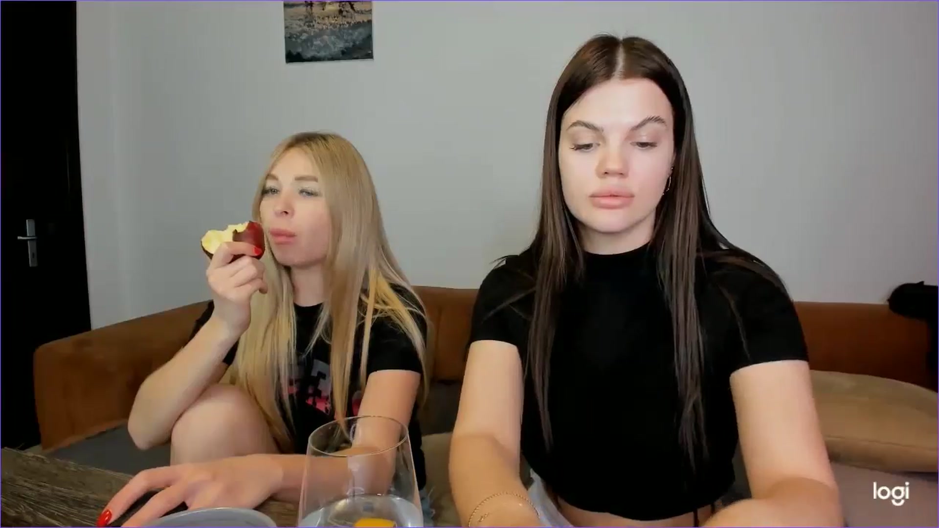 Gallery image thumbnail from StefaniNell's myfreecams stream on, 04/21/2025, 09:49 image 18 of 20