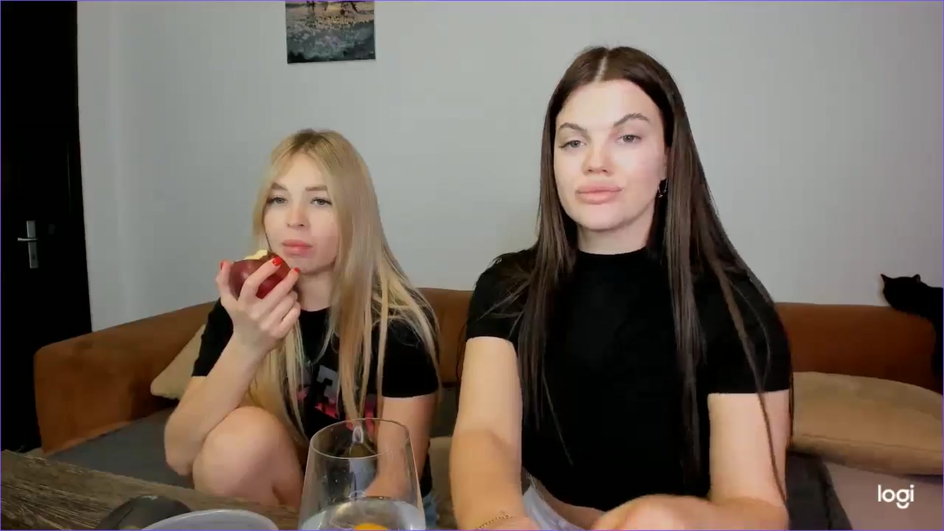 Gallery image thumbnail from StefaniNell's myfreecams stream on, 04/21/2025, 09:49 image 16 of 20