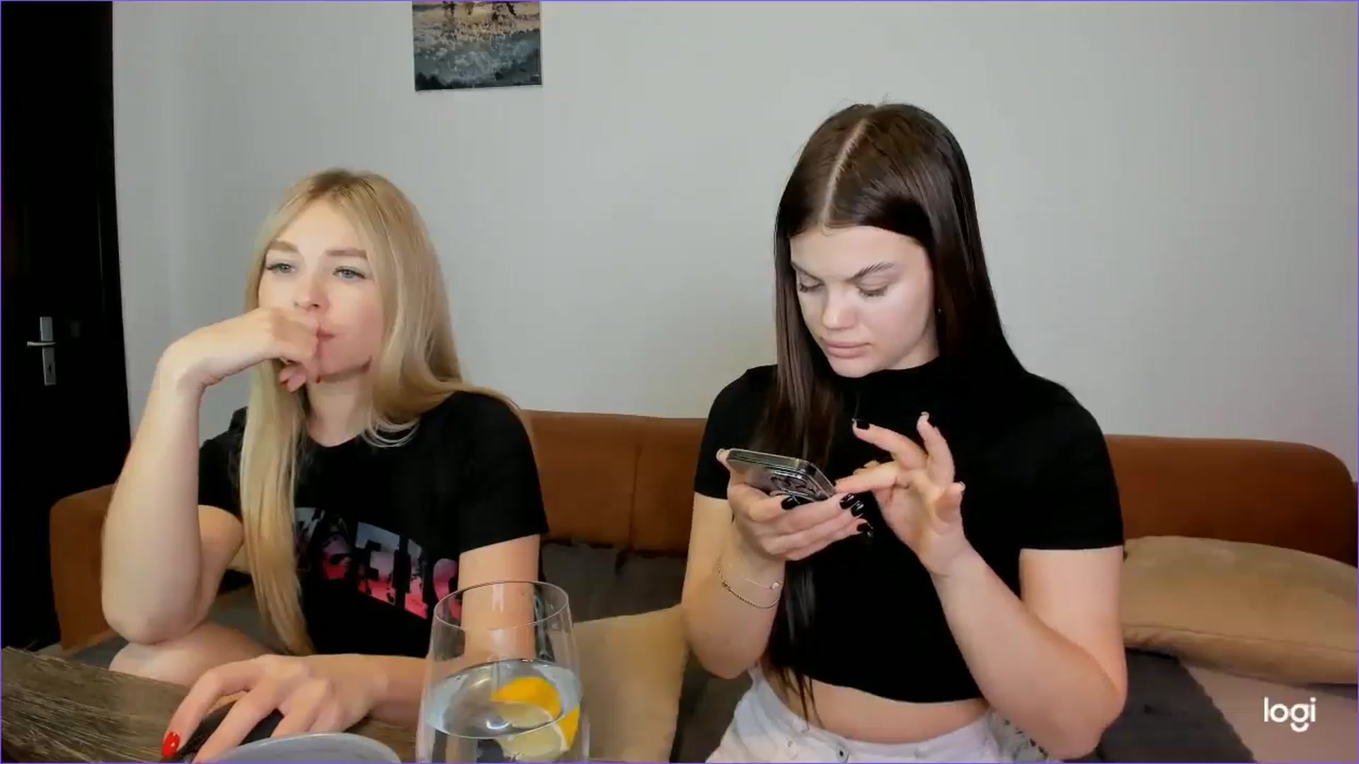 Gallery image thumbnail from StefaniNell's myfreecams stream on, 04/21/2025, 09:49 image 2 of 20