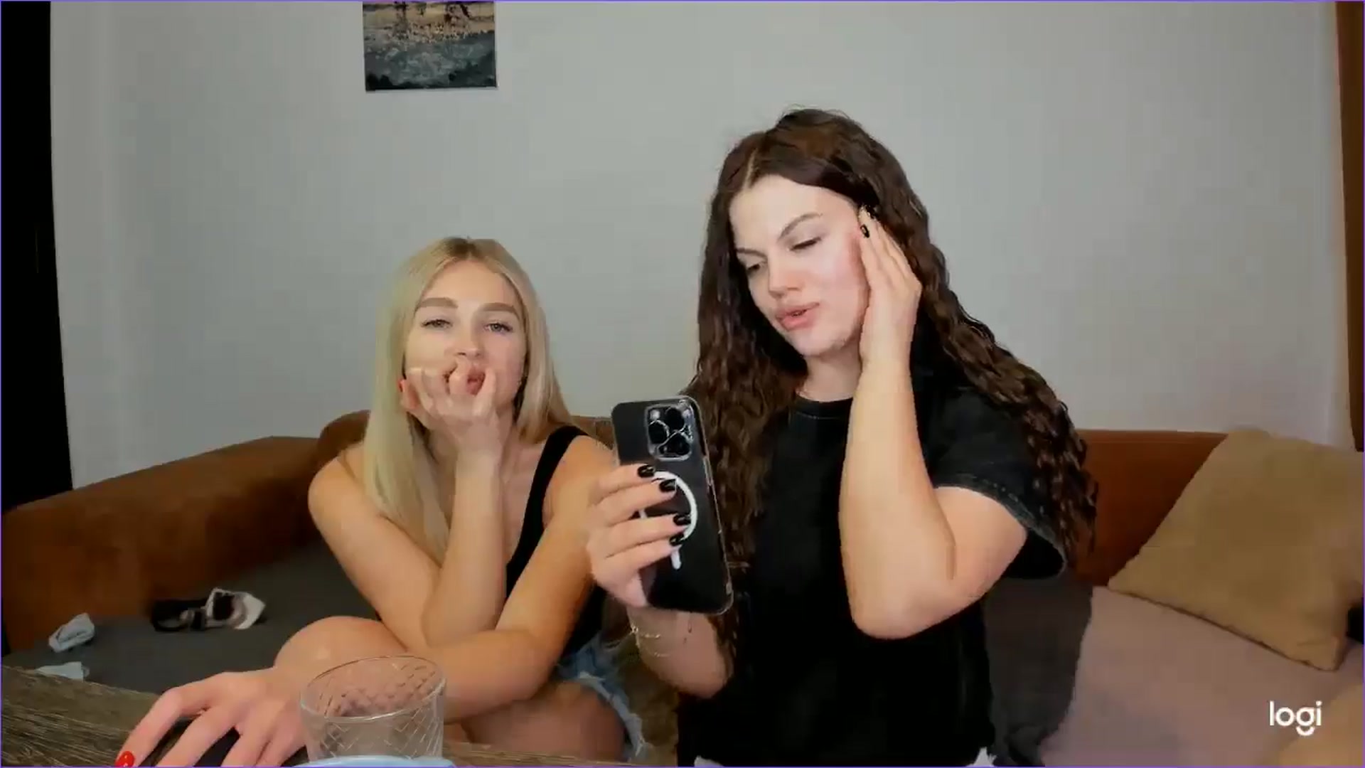 Gallery image thumbnail from StefaniNell's myfreecams stream on, 04/25/2025, 10:10 image 13 of 20