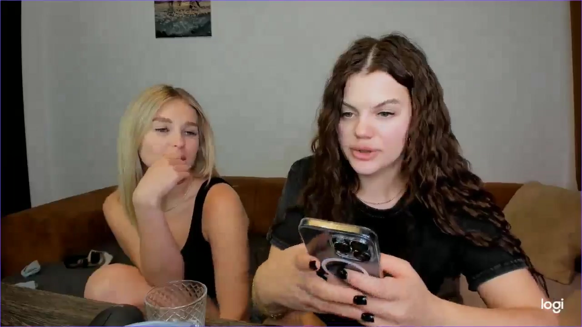 Gallery image thumbnail from StefaniNell's myfreecams stream on, 04/25/2025, 10:10 image 8 of 20