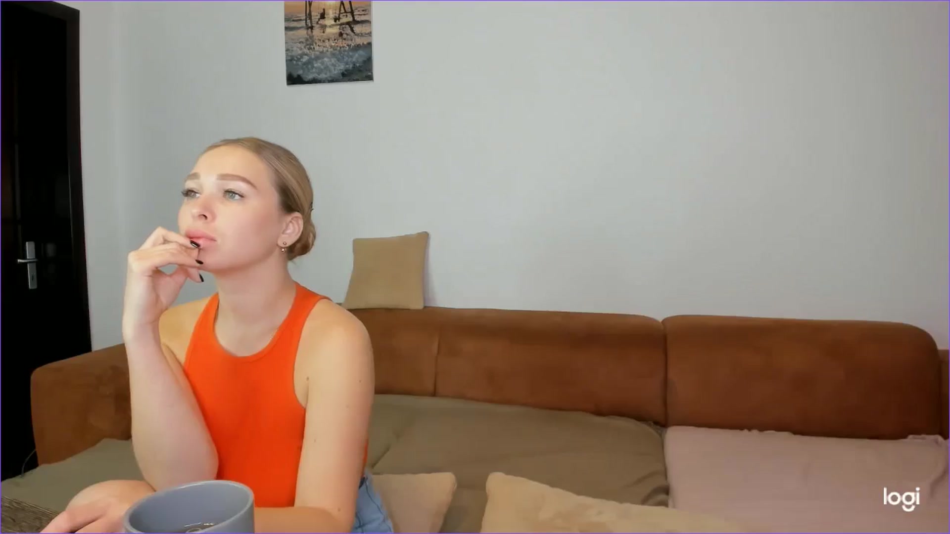 Gallery image thumbnail from StefaniNell's myfreecams stream on, 05/18/2025, 09:38 image 2 of 20