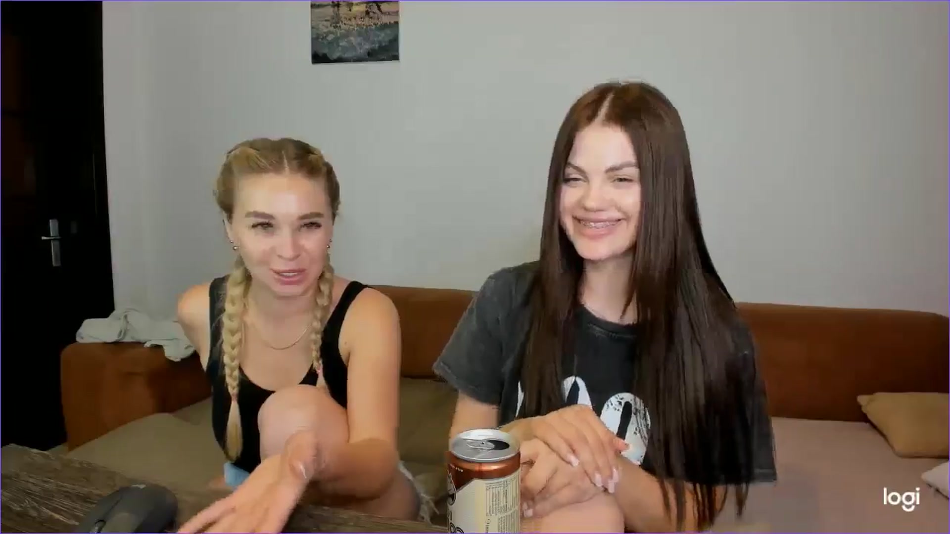 Gallery image thumbnail from StefaniNell's myfreecams stream on, 06/16/2025, 10:06 image 11 of 20