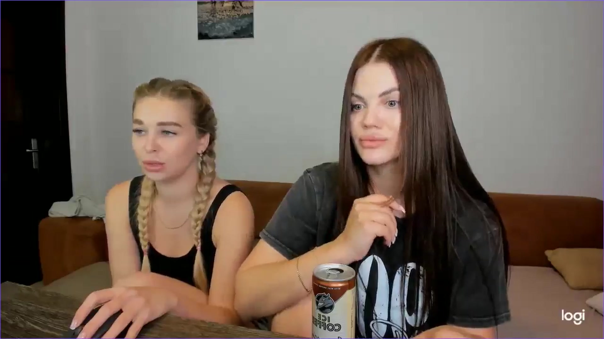 Gallery image thumbnail from StefaniNell's myfreecams stream on, 06/16/2025, 10:06 image 6 of 20
