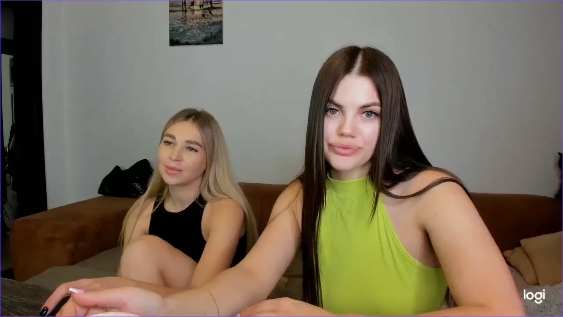 Gallery image thumbnail from StefaniNell's myfreecams stream on, 06/21/2025, 11:03 image 6 of 20
