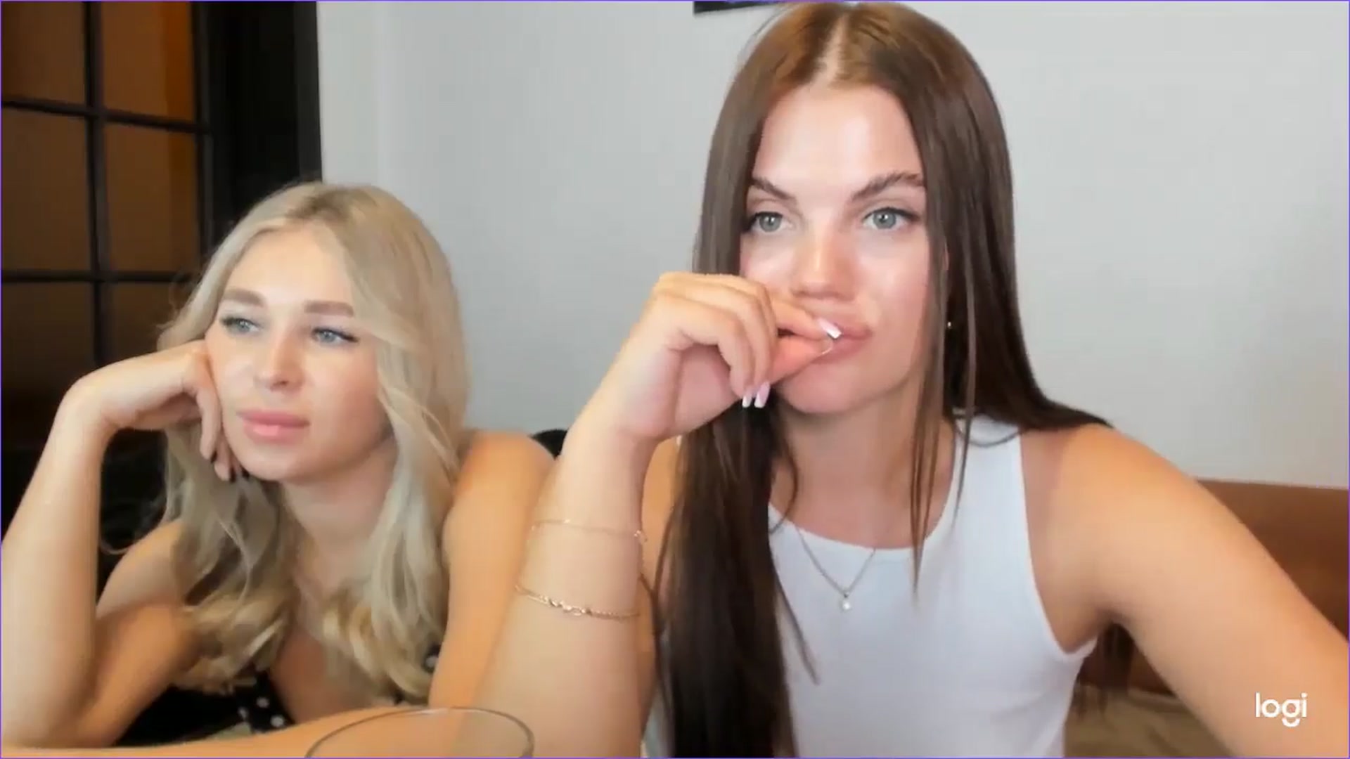 Gallery image thumbnail from StefaniNell's myfreecams stream on, 07/15/2025, 10:03 image 16 of 20