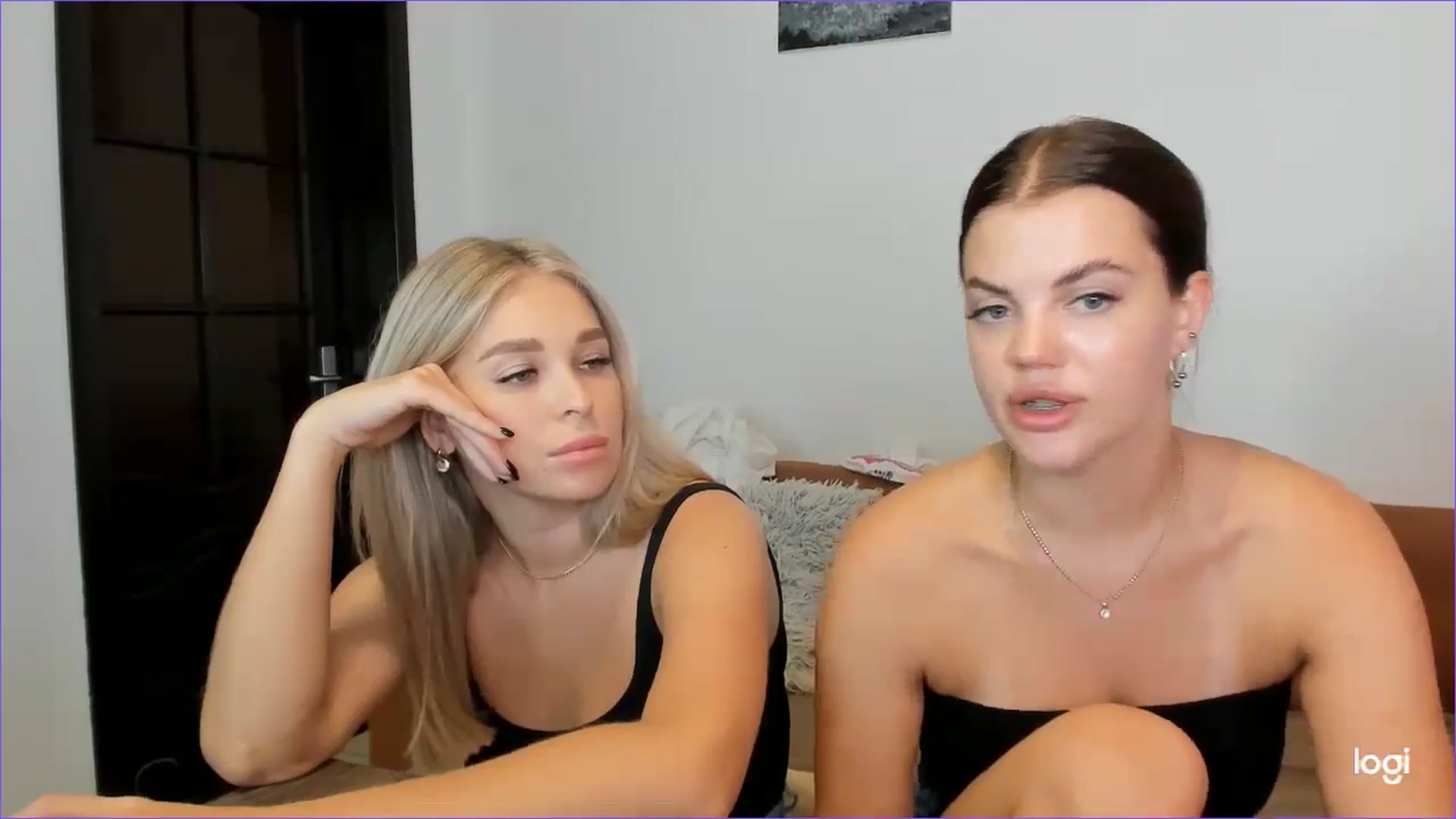 Gallery image thumbnail from StefaniNell's myfreecams stream on, 07/17/2025, 09:45 image 5 of 20