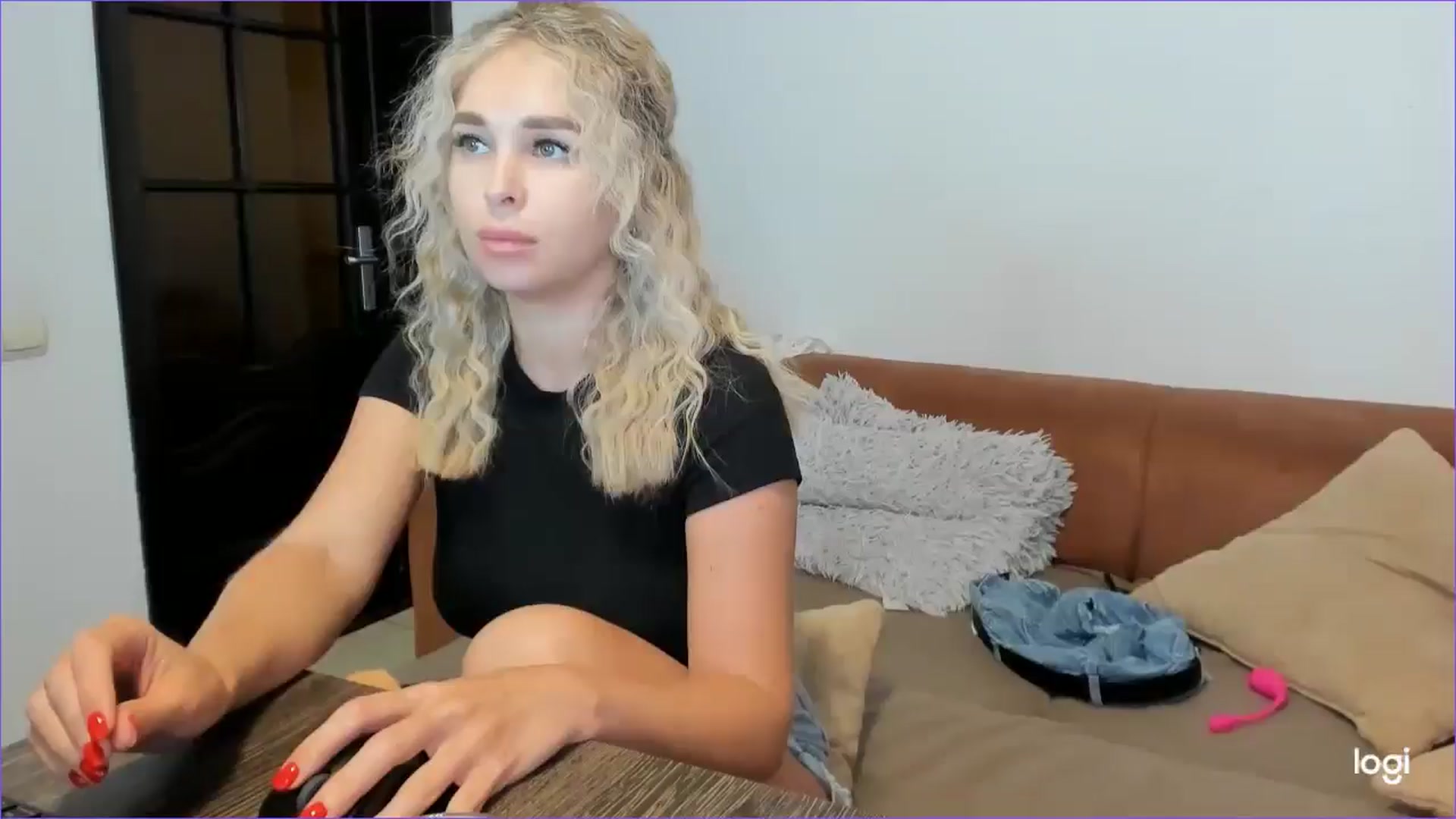 Gallery image thumbnail from StefaniNell's myfreecams stream on, 07/24/2025, 11:31 image 1 of 20