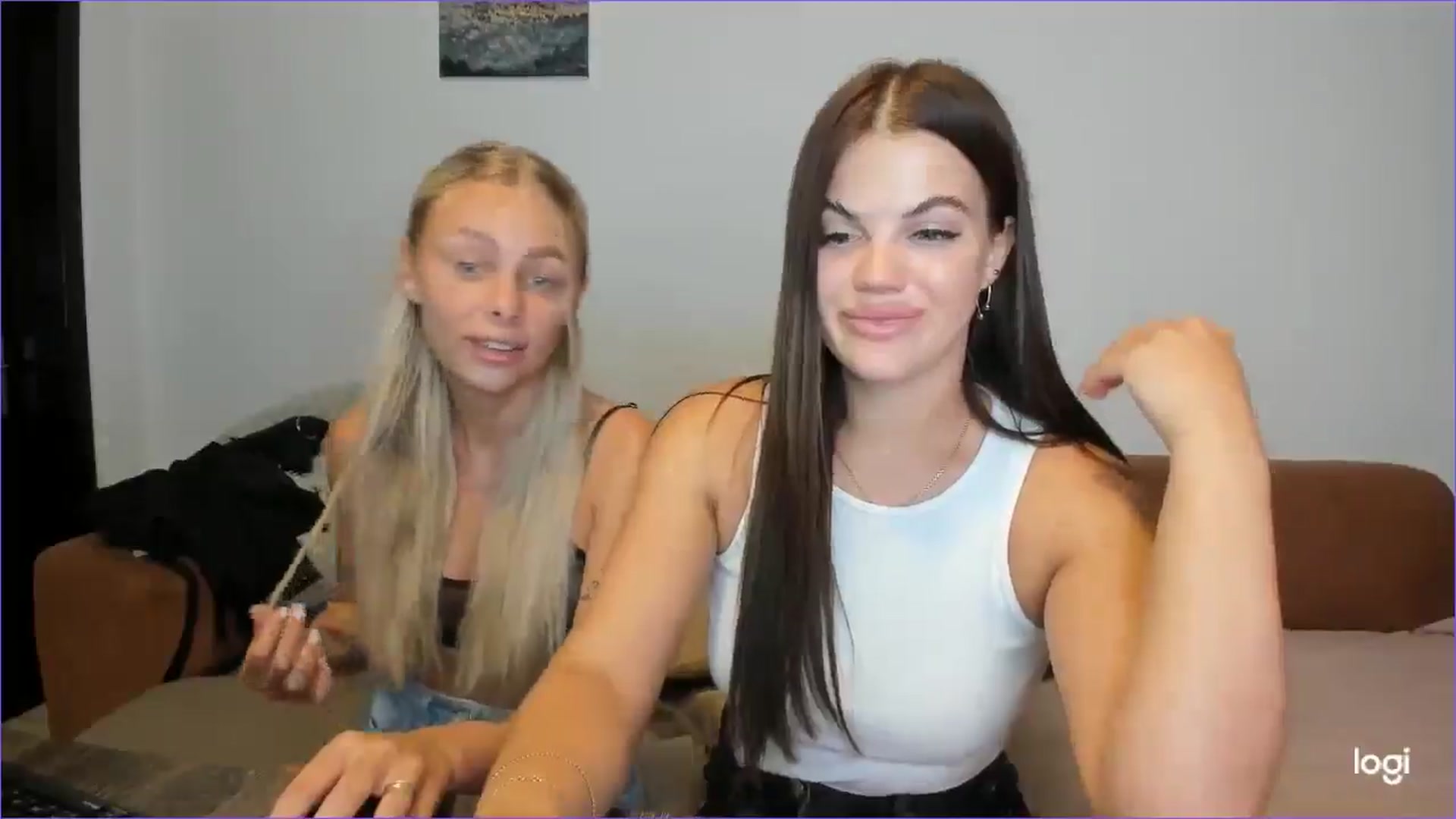 Gallery image thumbnail from StefaniNell's myfreecams stream on, 08/03/2025, 09:49 image 12 of 20