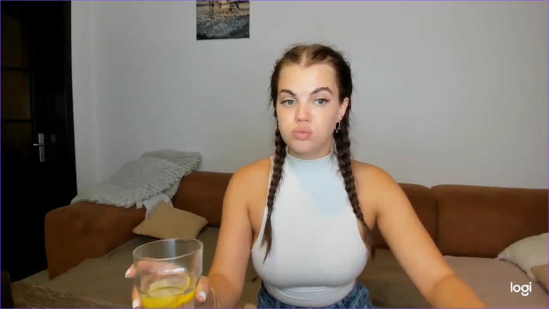Gallery image thumbnail from StefaniNell's myfreecams stream on, 08/07/2025, 11:44 image 2 of 20