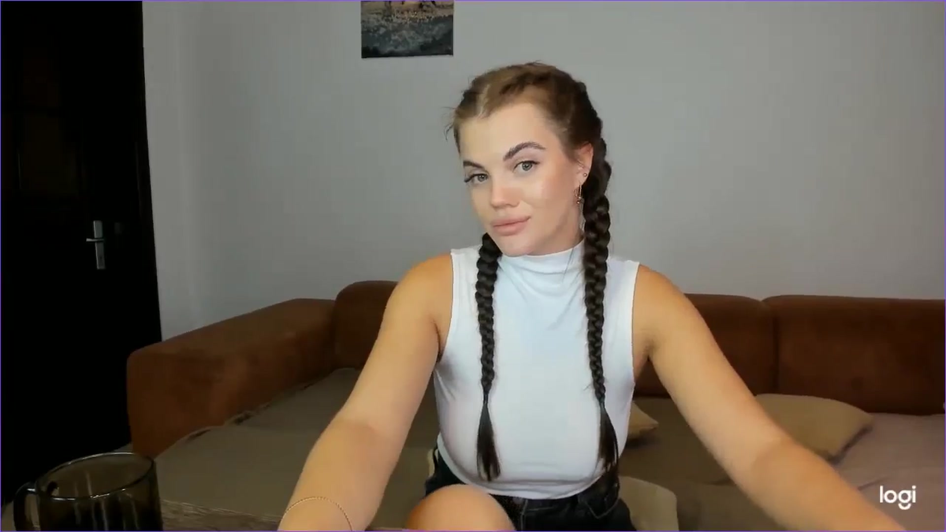 Gallery image thumbnail from StefaniNell's myfreecams stream on, 10/01/2025, 10:49 image 17 of 20