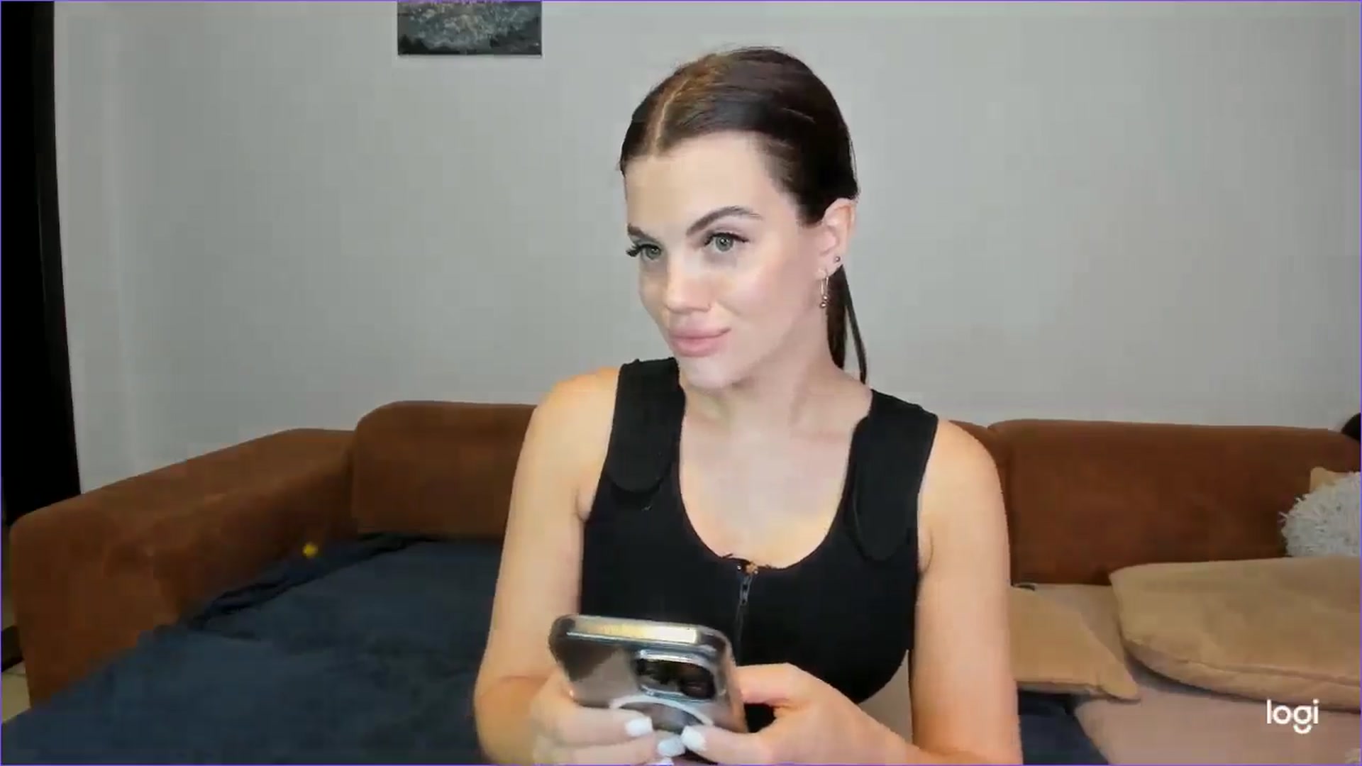 Gallery image thumbnail from StefaniNell's myfreecams stream on, 11/27/2025, 19:05 image 19 of 20
