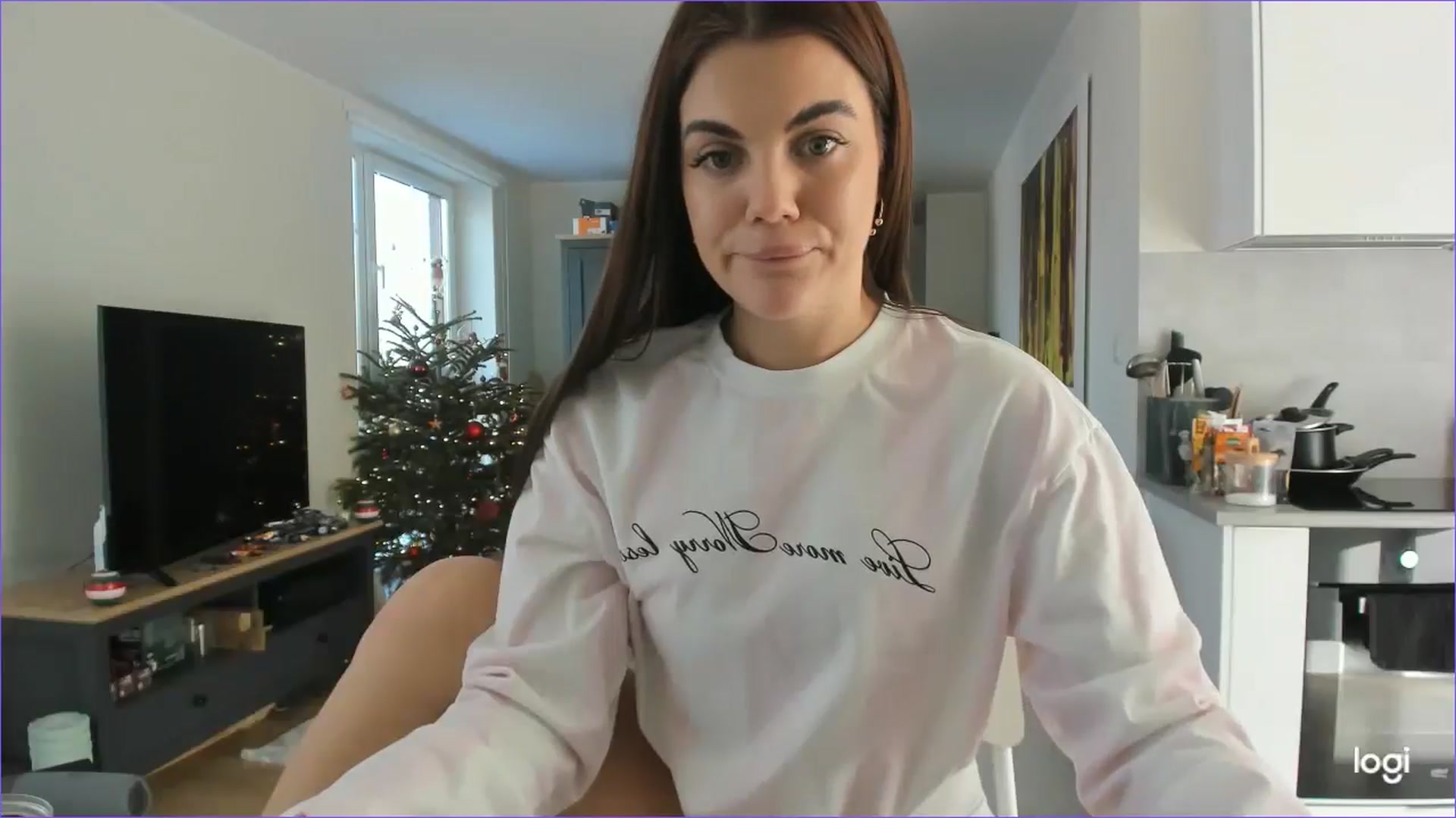 Gallery image thumbnail from StefaniNell's myfreecams stream on, 01/04/2026, 11:30 image 12 of 20