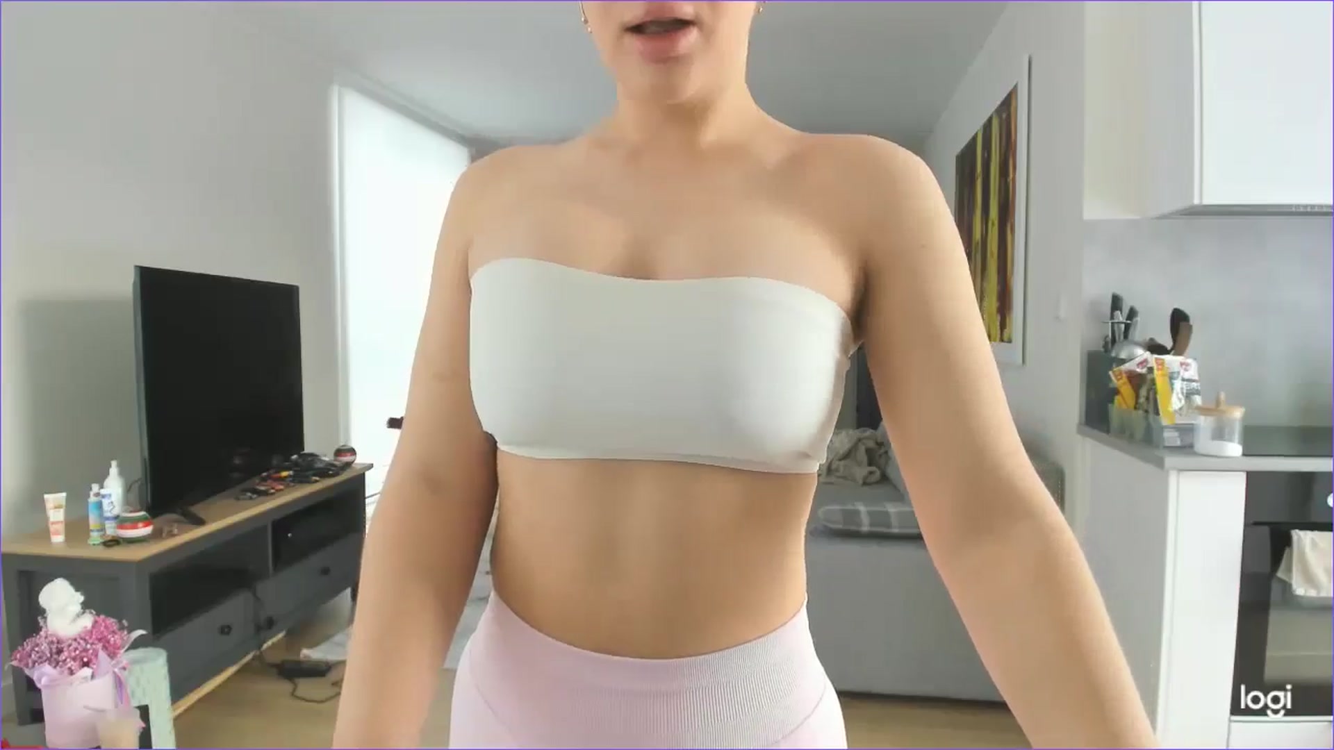 Gallery image thumbnail from StefaniNell's myfreecams stream on, 02/19/2026, 09:40 image 3 of 20