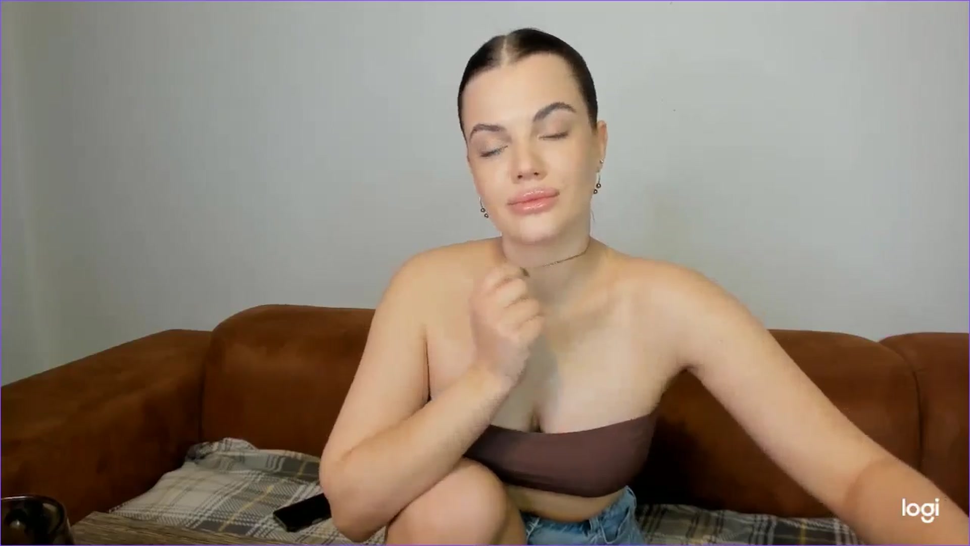 Gallery image thumbnail from StefaniNell's myfreecams stream on, 04/14/2026, 07:33 image 19 of 20