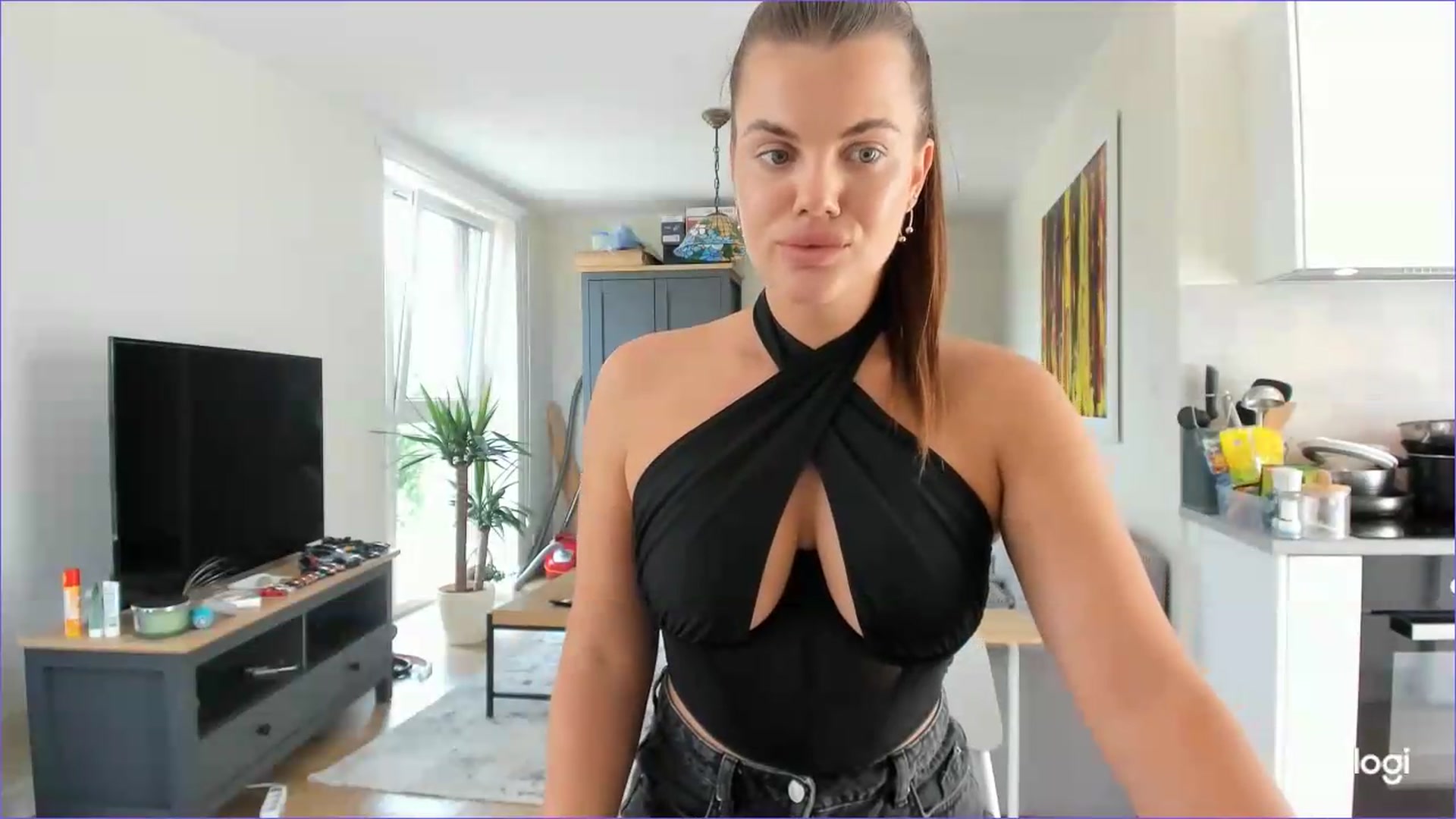 Gallery image thumbnail from StefaniNell's myfreecams stream on, 08/16/2026, 11:01 image 3 of 20
