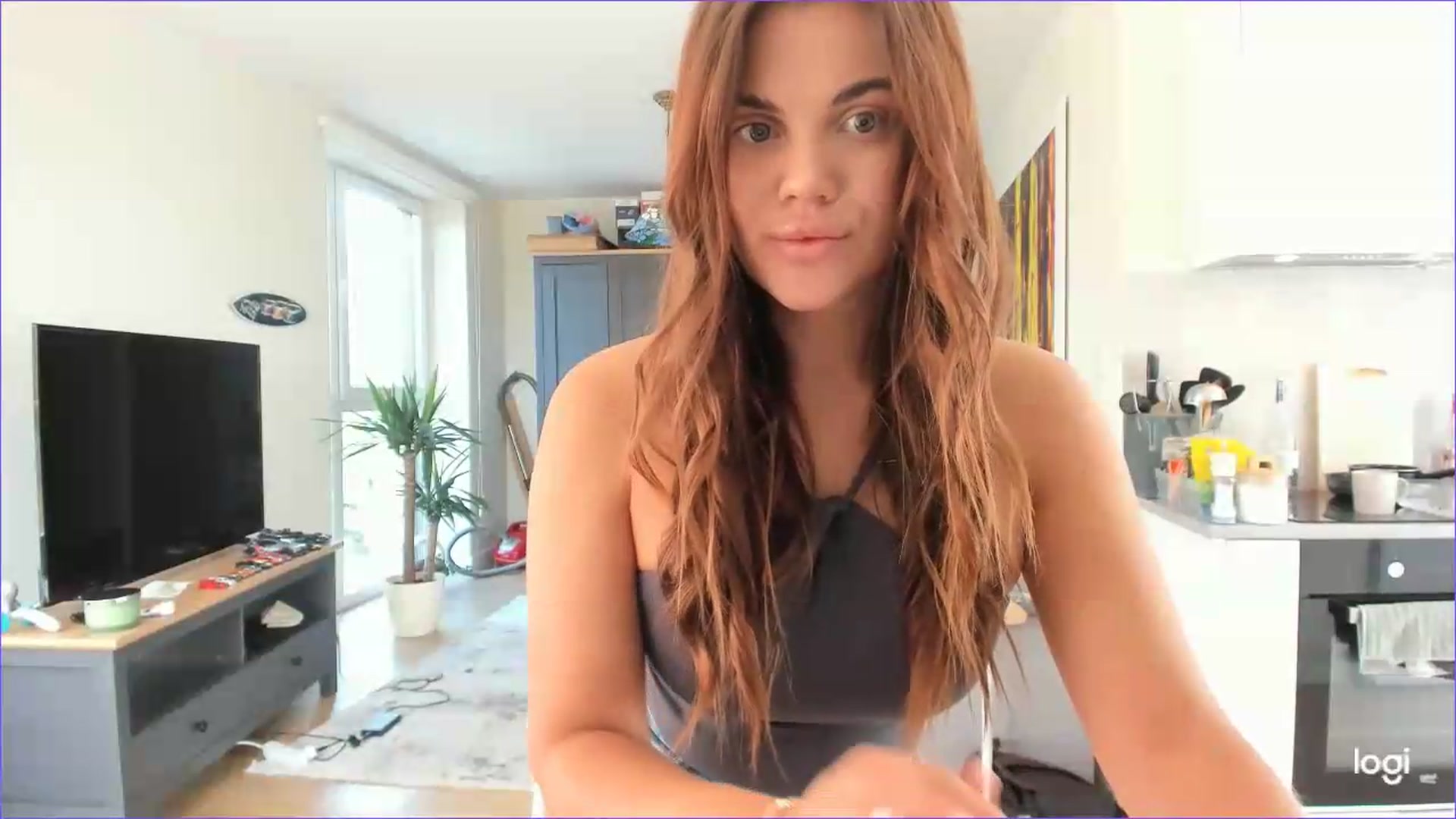 Gallery image thumbnail from StefaniNell's myfreecams stream on, 08/18/2026, 06:21 image 17 of 20