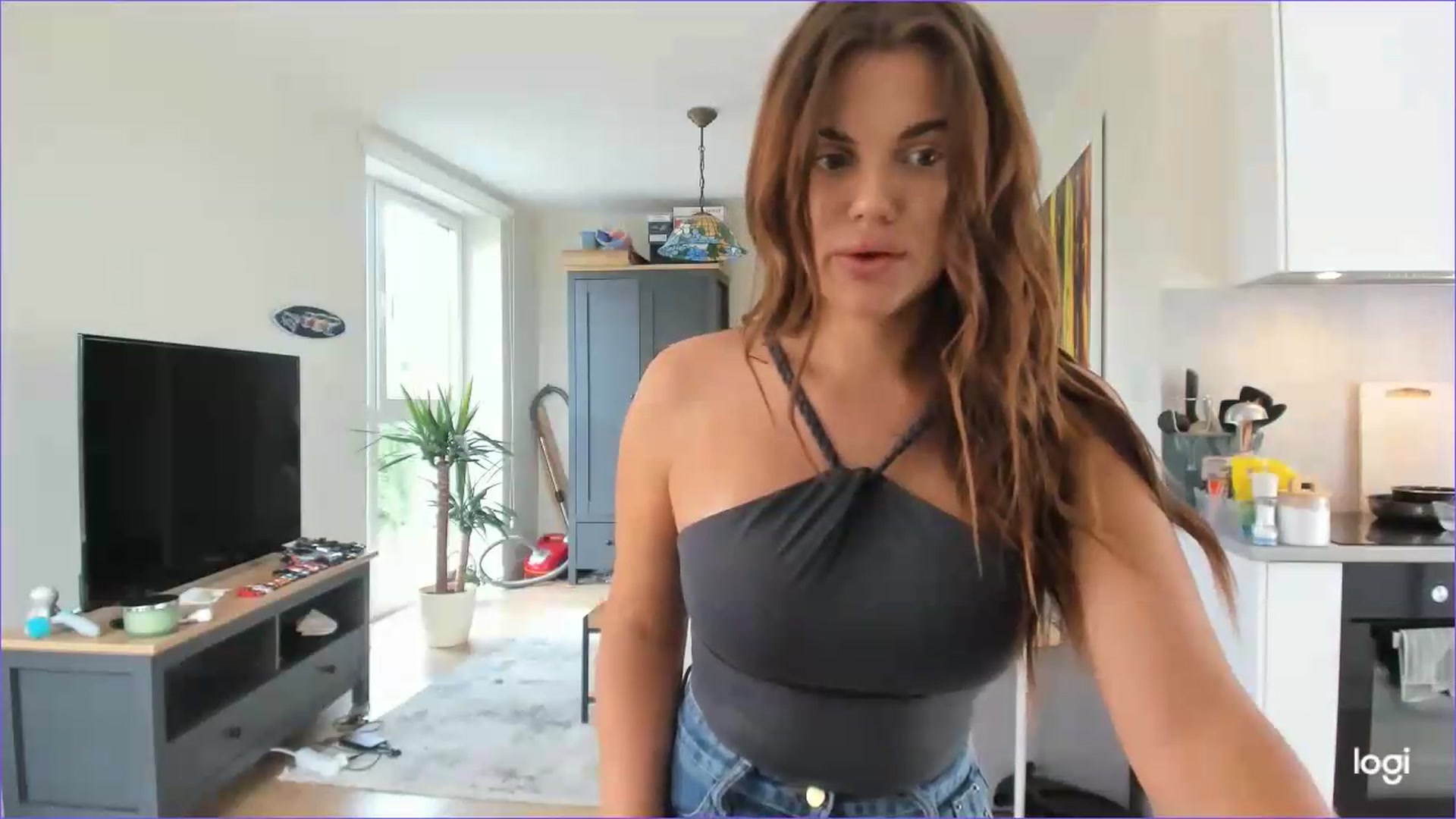 Gallery image thumbnail from StefaniNell's myfreecams stream on, 08/18/2026, 07:08 image 16 of 20