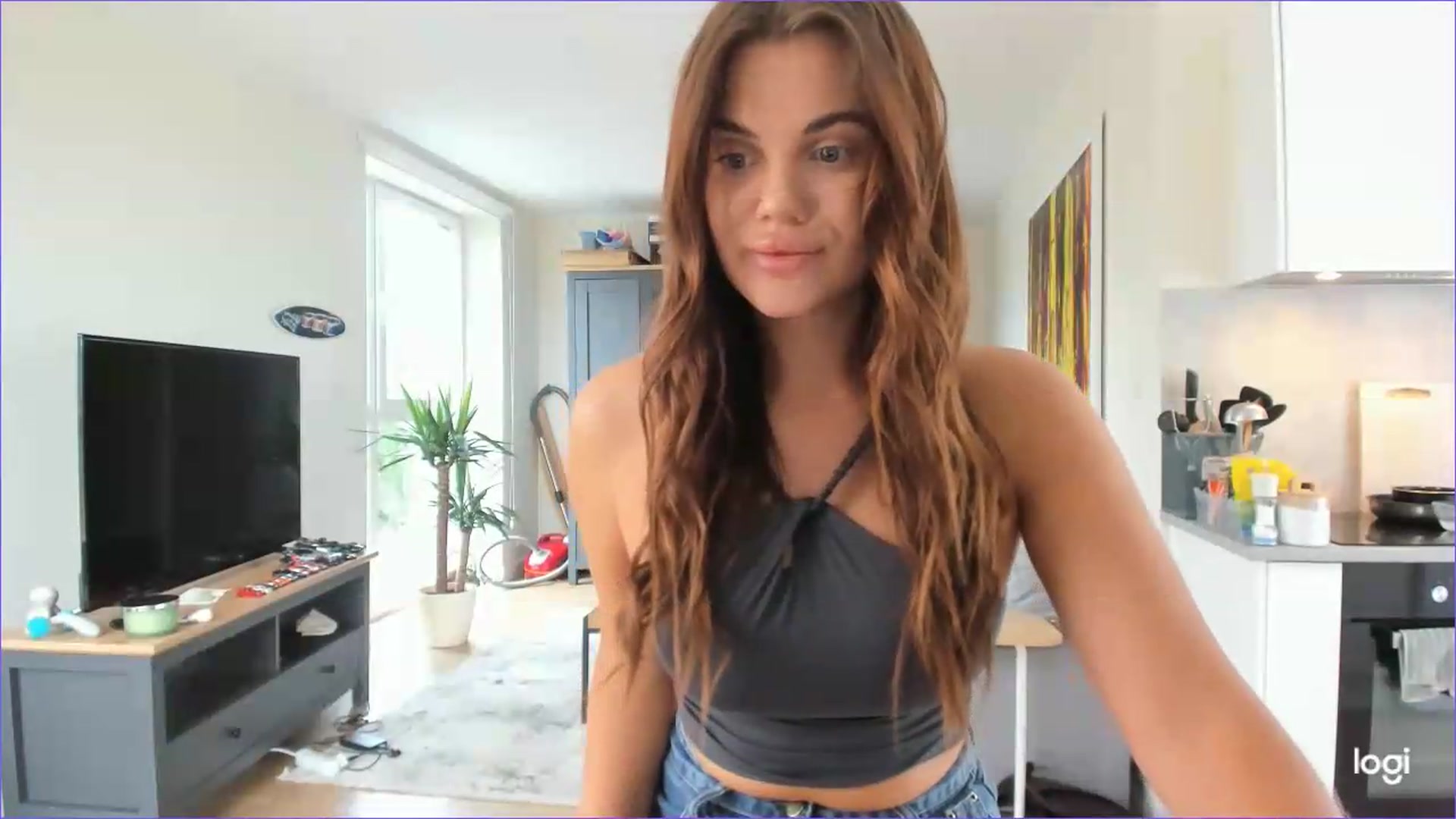 Gallery image thumbnail from StefaniNell's myfreecams stream on, 08/18/2026, 07:08 image 13 of 20