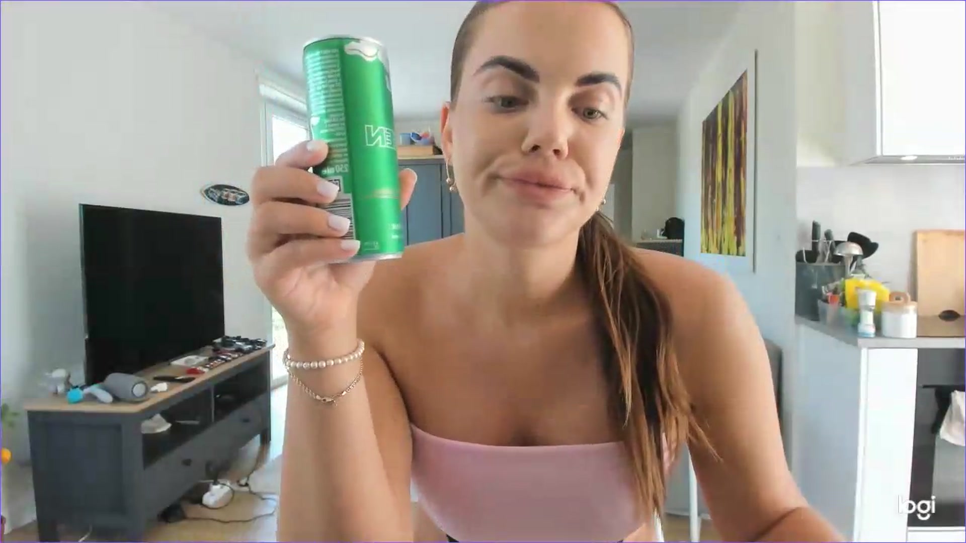 Gallery image thumbnail from StefaniNell's myfreecams stream on, 08/20/2026, 11:32 image 11 of 20