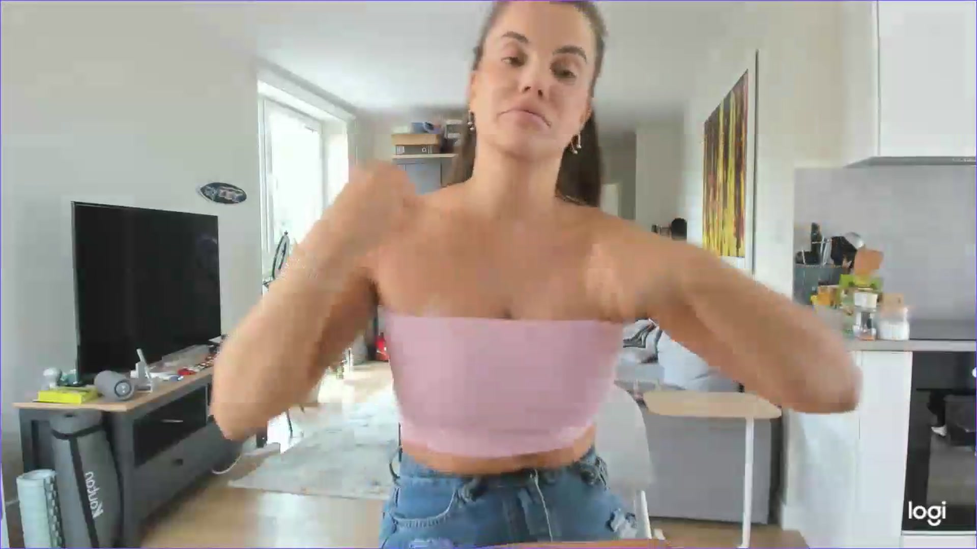 Gallery image thumbnail from StefaniNell's myfreecams stream on, 09/11/2026, 11:00 image 10 of 20
