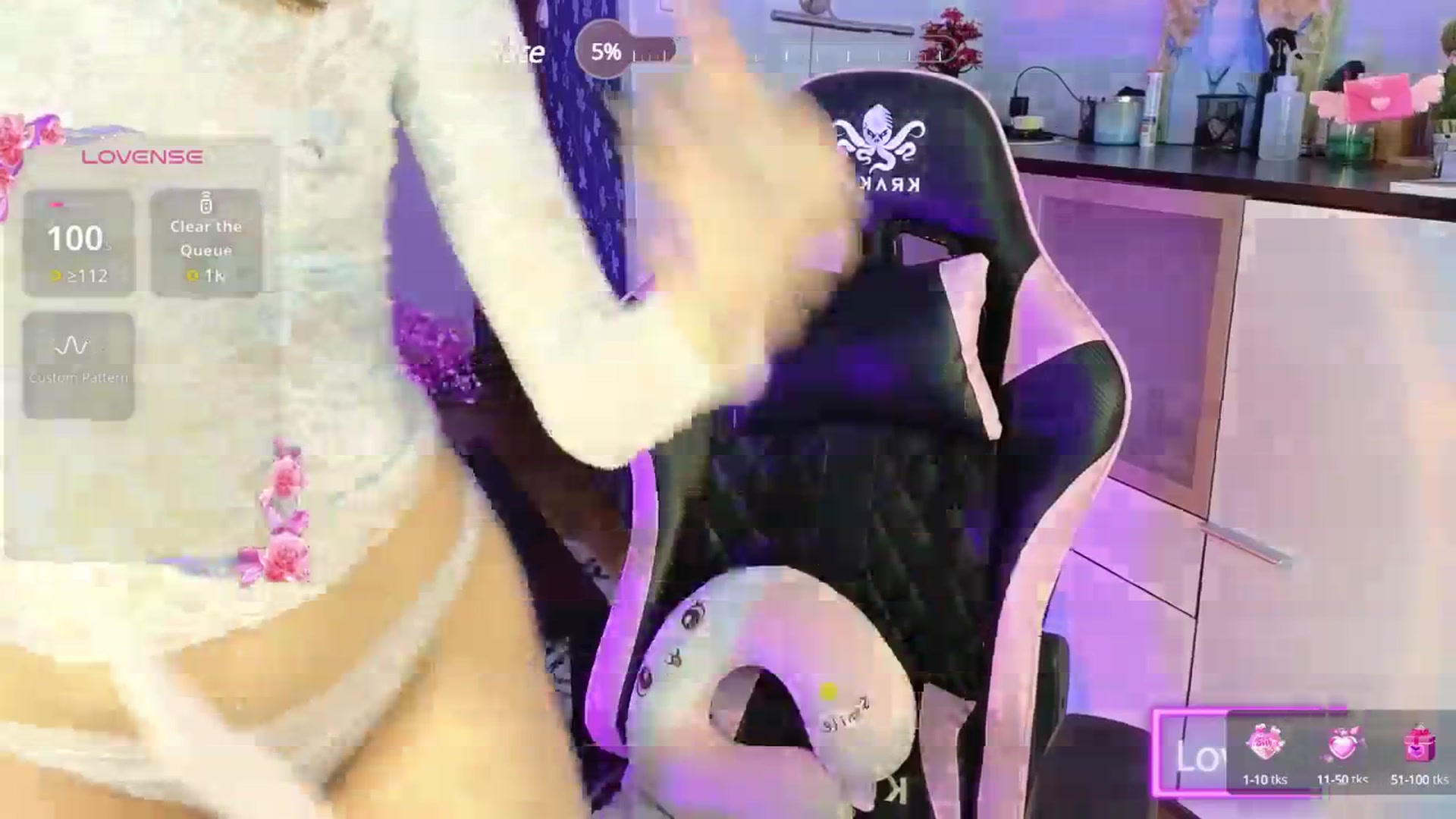 Gallery image thumbnail from Stefani_Grand's myfreecams stream on, 04/04/2025, 10:19 image 19 of 20