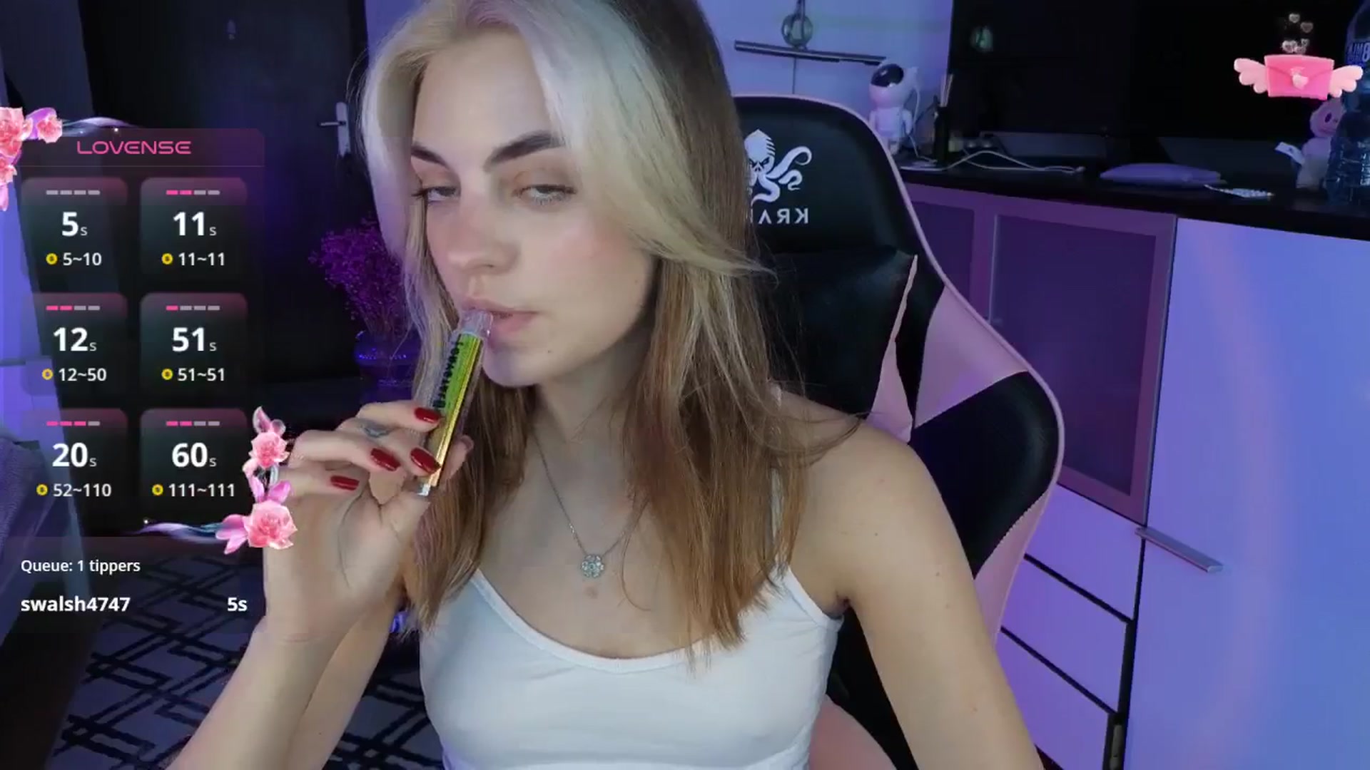 Gallery image thumbnail from Stefani_Grand's myfreecams stream on, 07/25/2025, 08:33 image 9 of 20