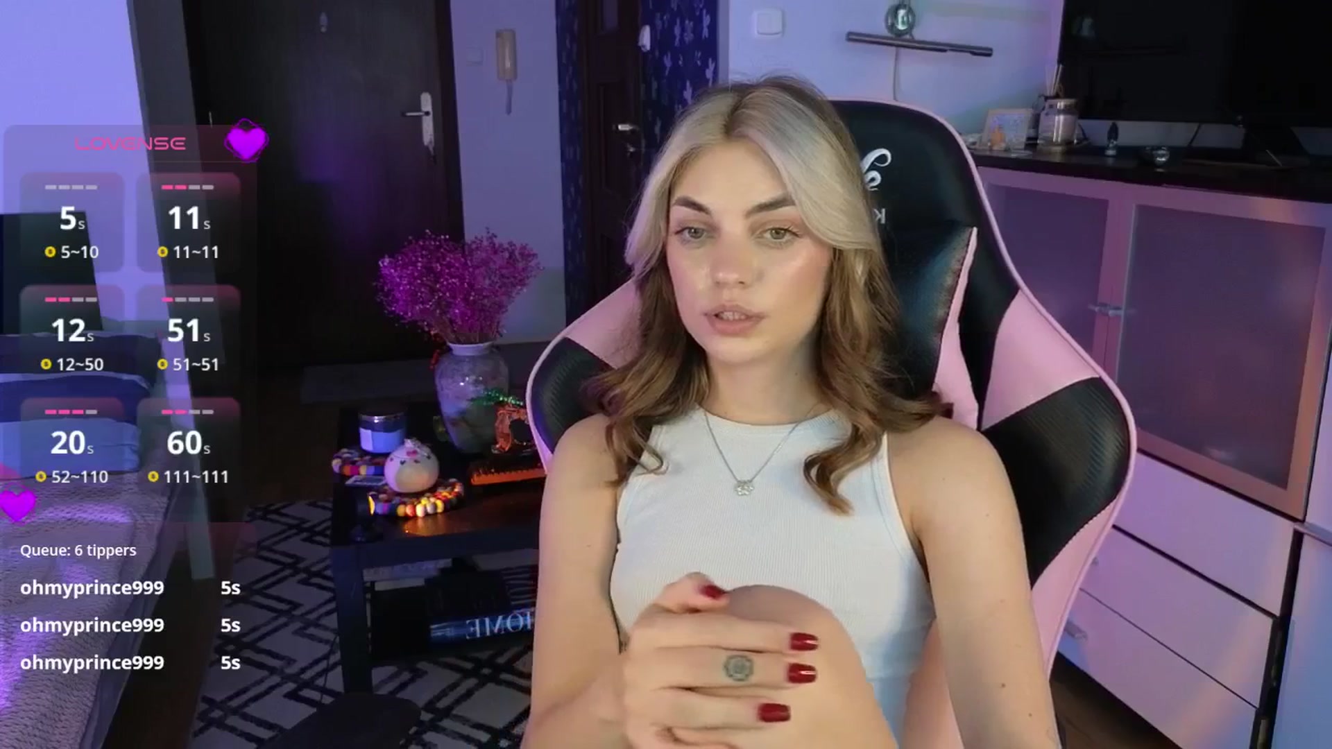 Gallery image thumbnail from Stefani_Grand's myfreecams stream on, 08/15/2025, 10:41 image 17 of 20