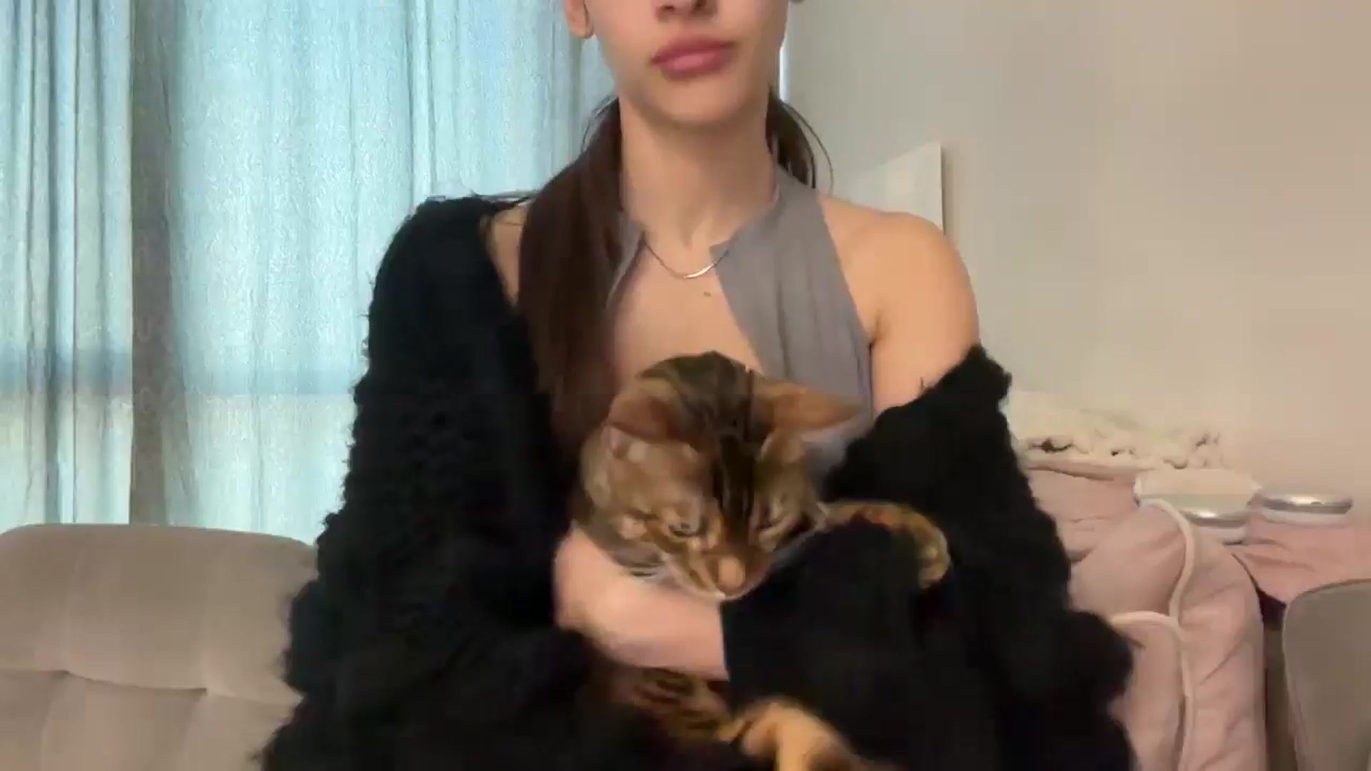 Gallery image thumbnail from StellaHills's myfreecams stream on, 03/09/2025, 14:58 image 1 of 20