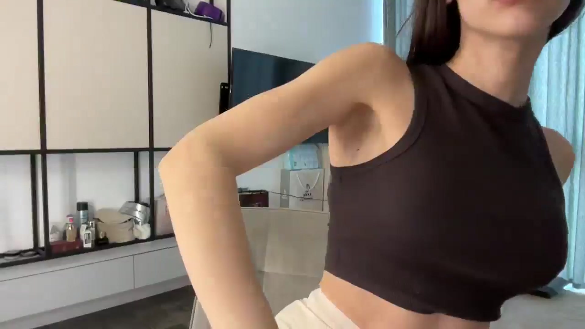 Gallery image thumbnail from StellaHills's myfreecams stream on, 03/11/2025, 10:26 image 15 of 20