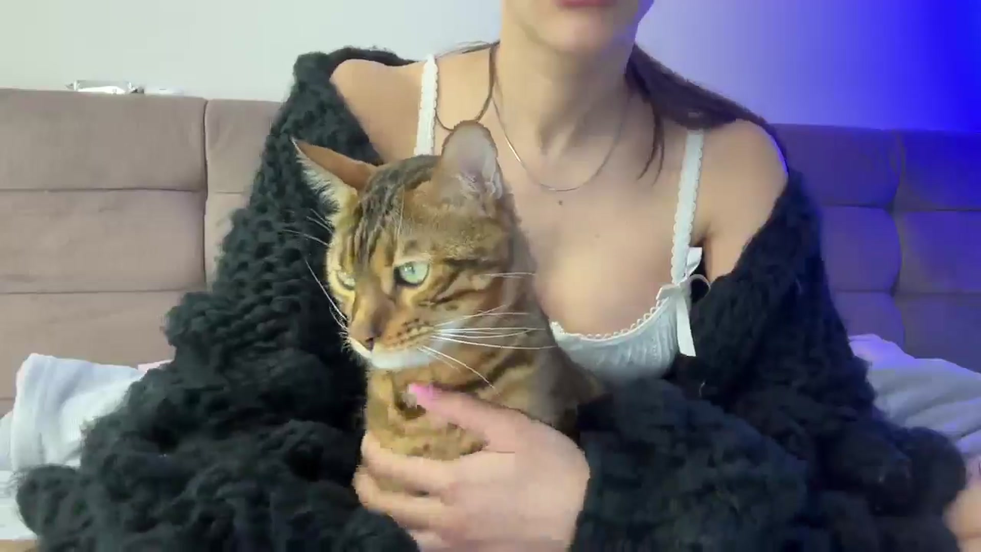 Gallery image thumbnail from StellaHills's myfreecams stream on, 03/15/2025, 12:53 image 14 of 20