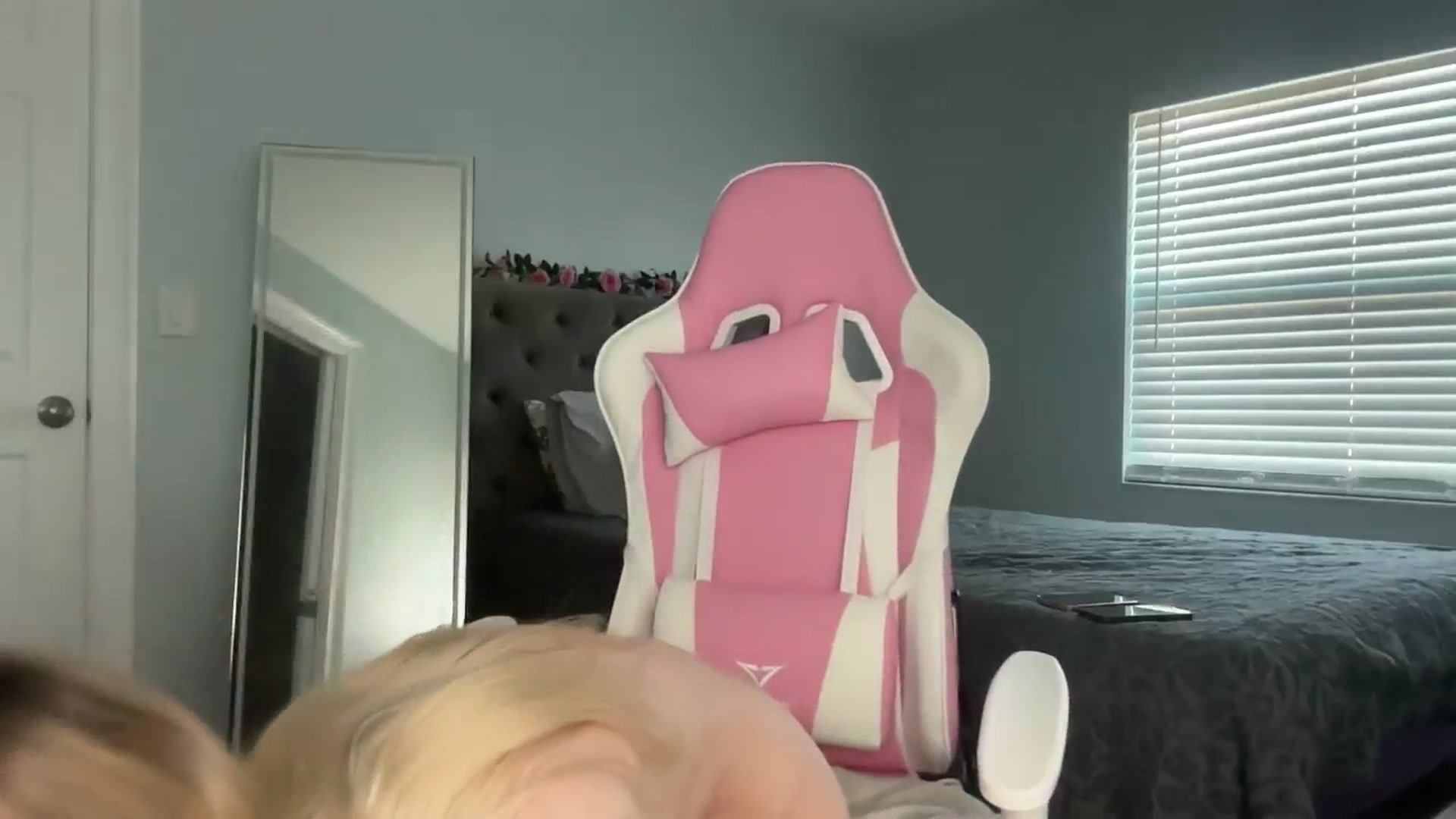 Gallery image thumbnail from StellaRose's myfreecams stream on, 12/09/2024, 20:34 image 7 of 20
