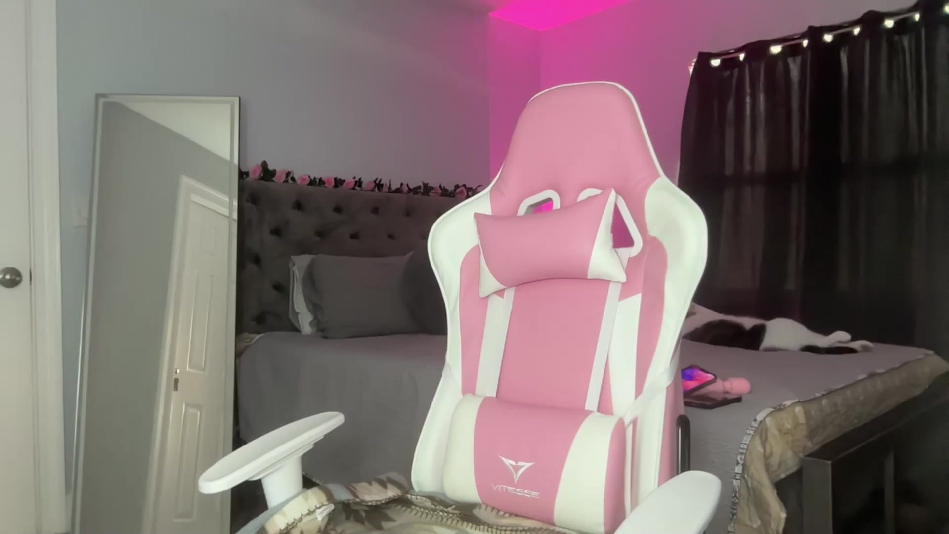Gallery image thumbnail from StellaRose's myfreecams stream on, 02/13/2025, 22:14 image 19 of 20