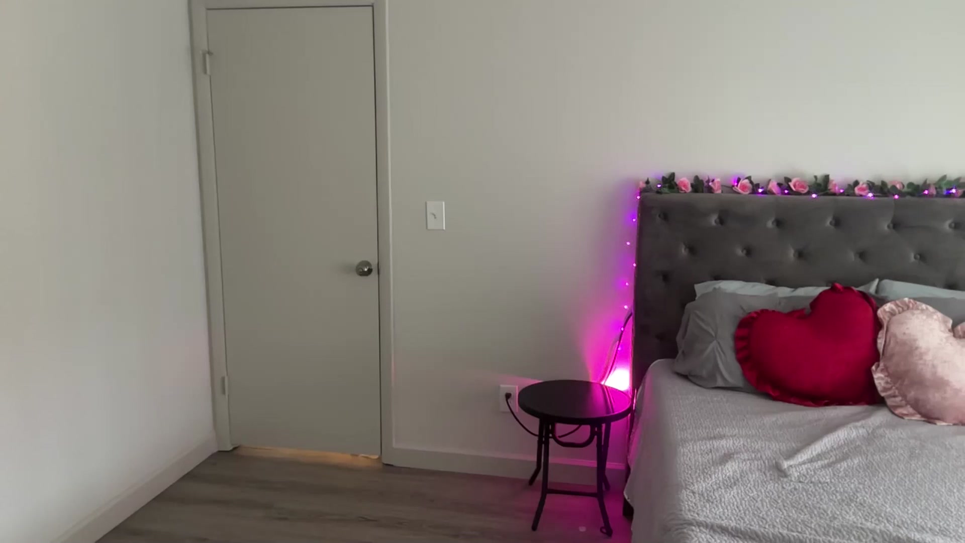 Gallery image thumbnail from StellaRose's myfreecams stream on, 03/31/2025, 20:28 image 4 of 20