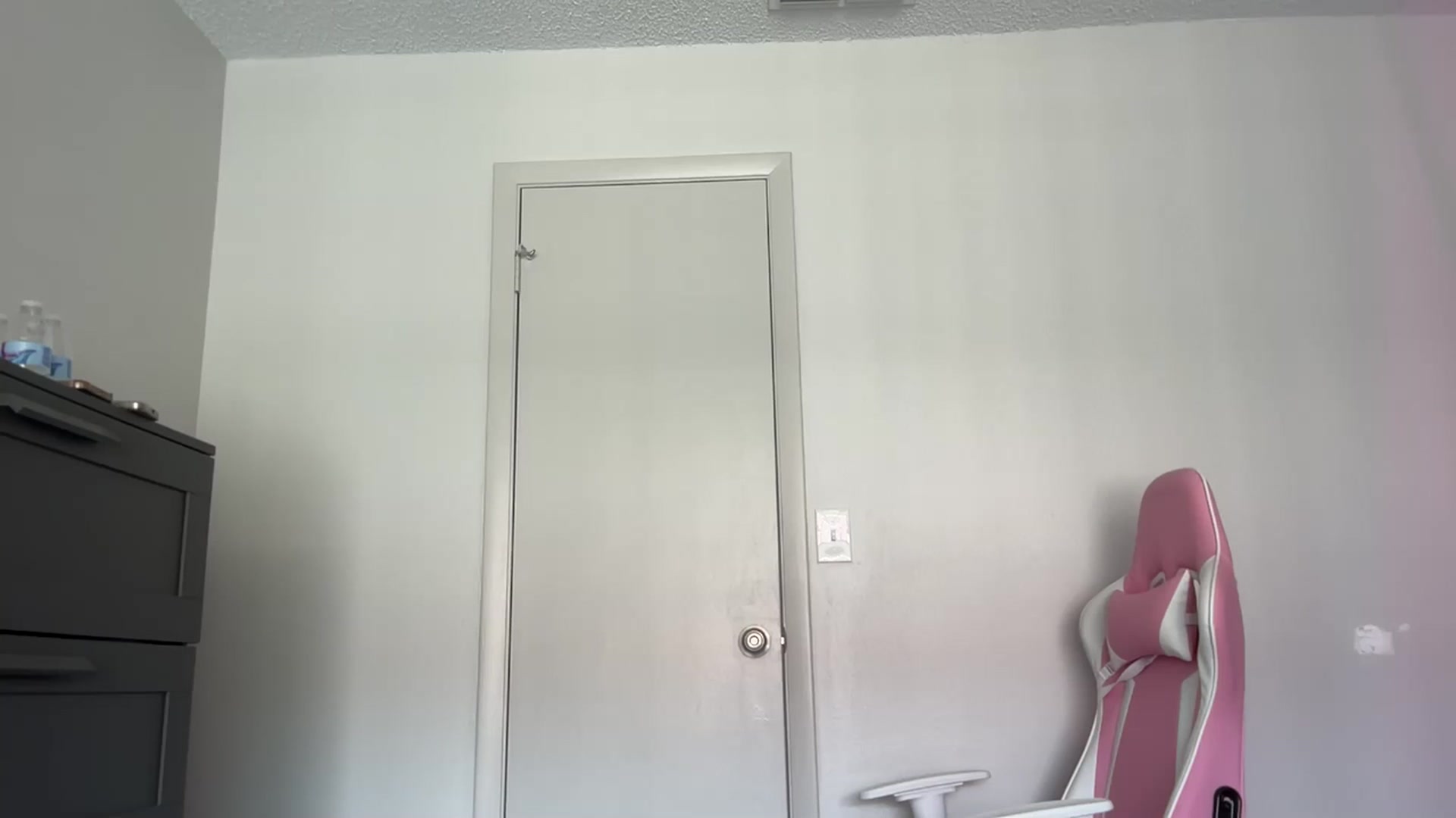Gallery image thumbnail from StellaRose's myfreecams stream on, 04/21/2025, 18:37 image 8 of 20