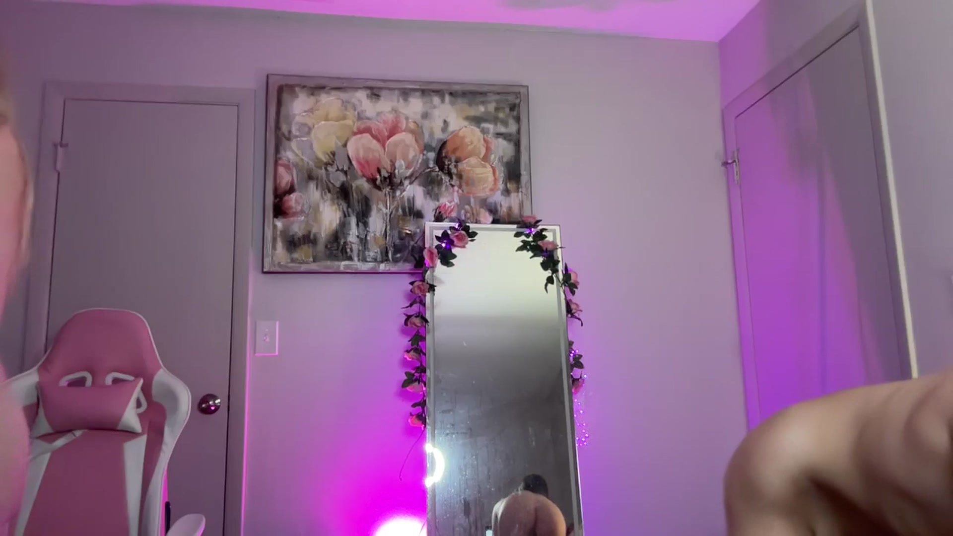 Gallery image thumbnail from StellaRose's myfreecams stream on, 08/06/2025, 05:04 image 2 of 20