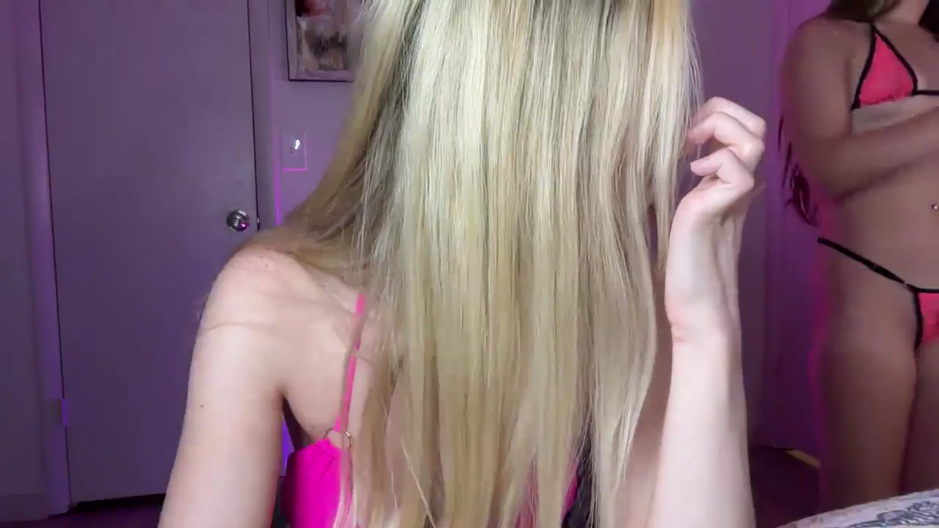 Gallery image thumbnail from StellaRose's myfreecams stream on, 08/13/2025, 01:40 image 14 of 20