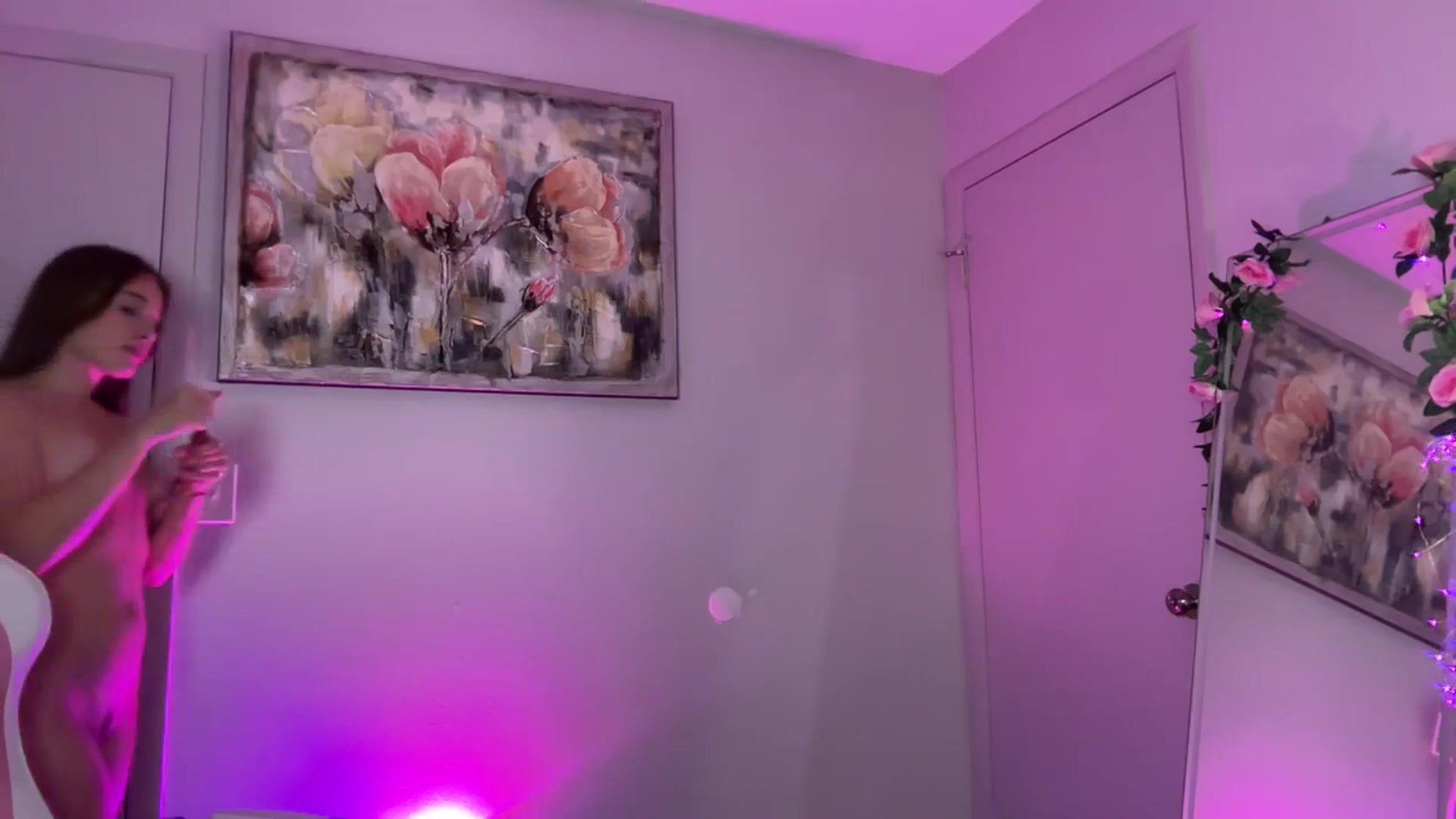 Gallery image thumbnail from StellaRose's myfreecams stream on, 08/13/2025, 04:20 image 2 of 20
