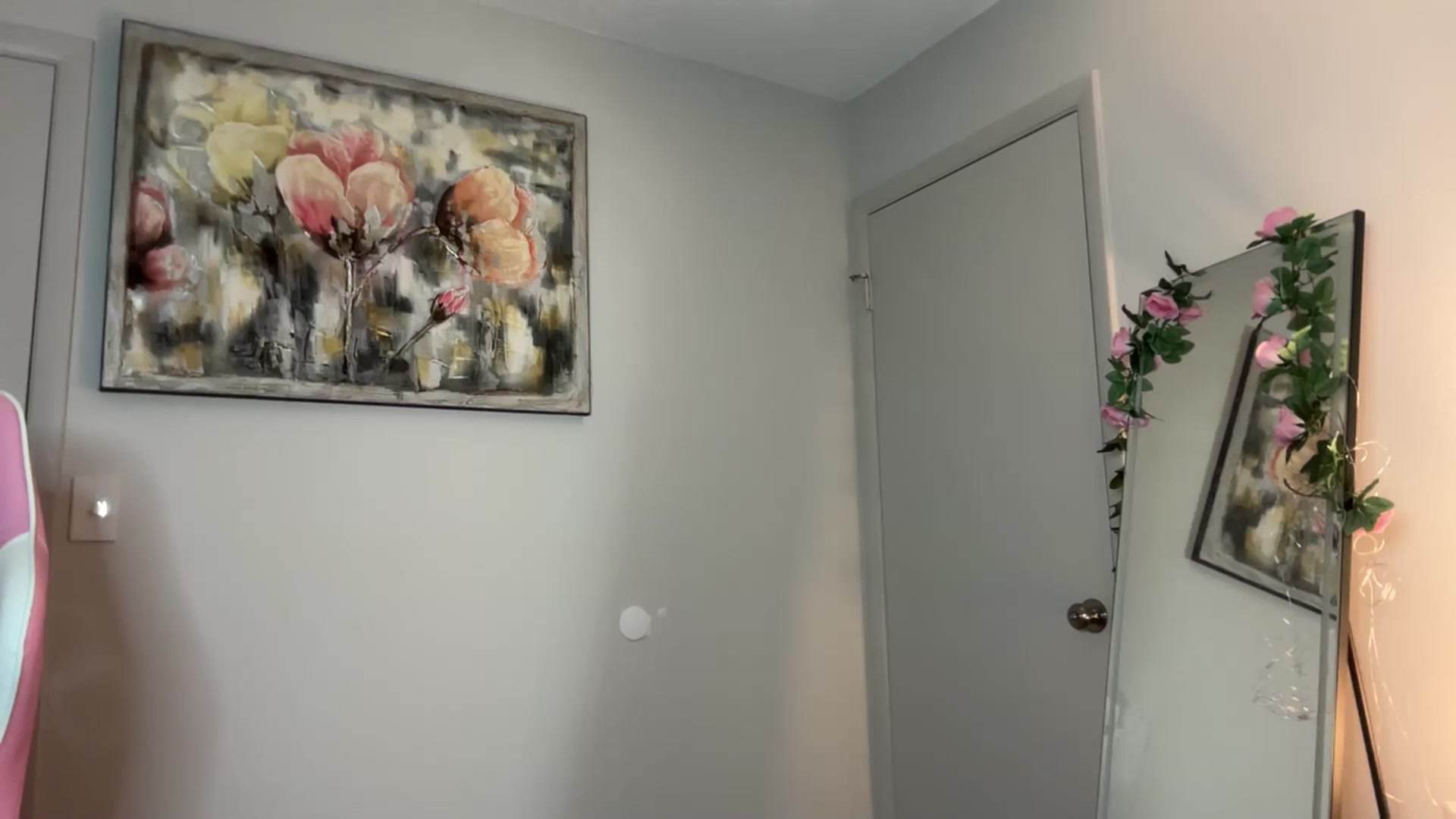 Gallery image thumbnail from StellaRose's myfreecams stream on, 08/19/2025, 01:48 image 7 of 20